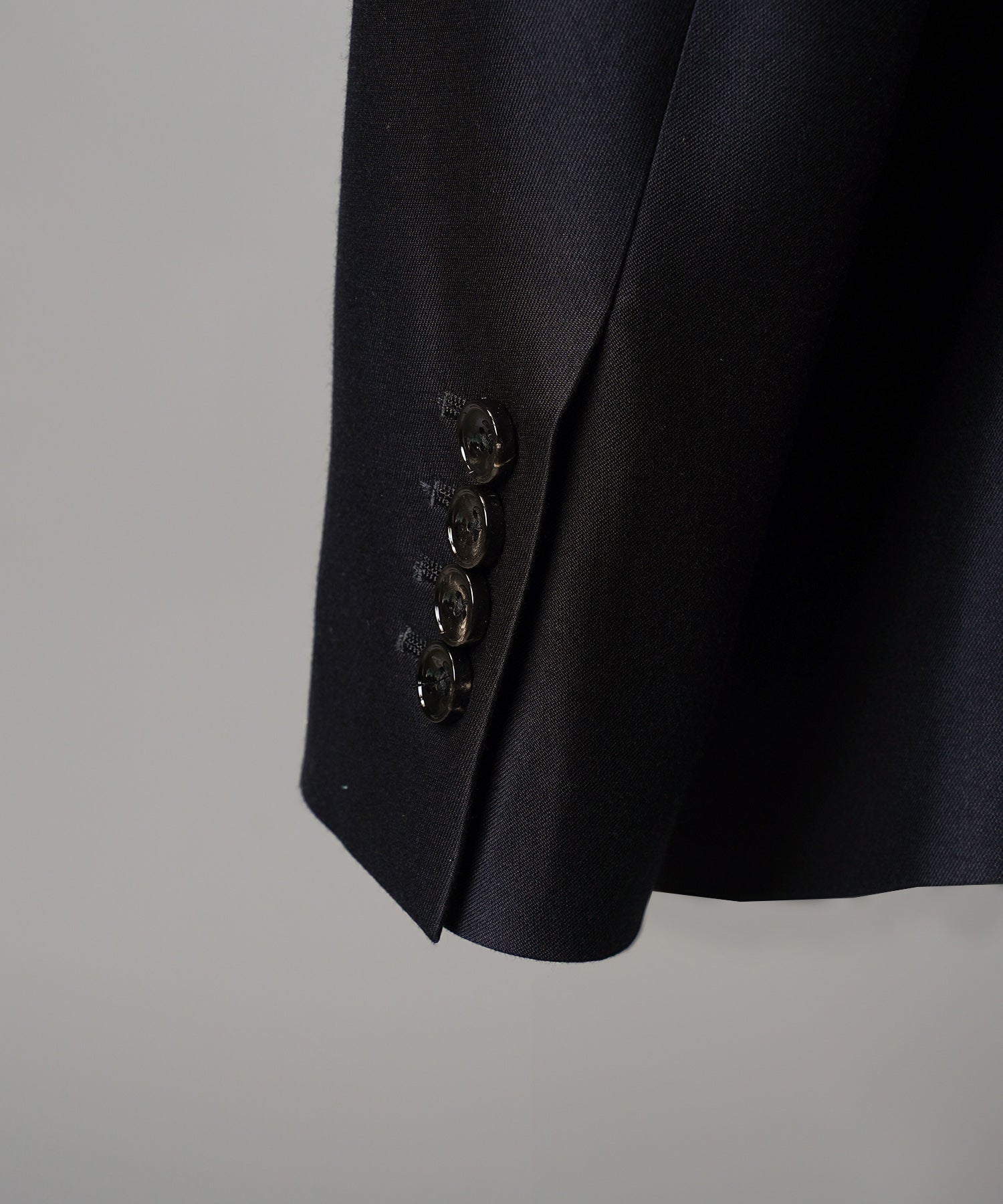 [26SS PRE-ORDER] Silk Wool Dress-Fit Peak Lapel 6B Double-breasted Jacket