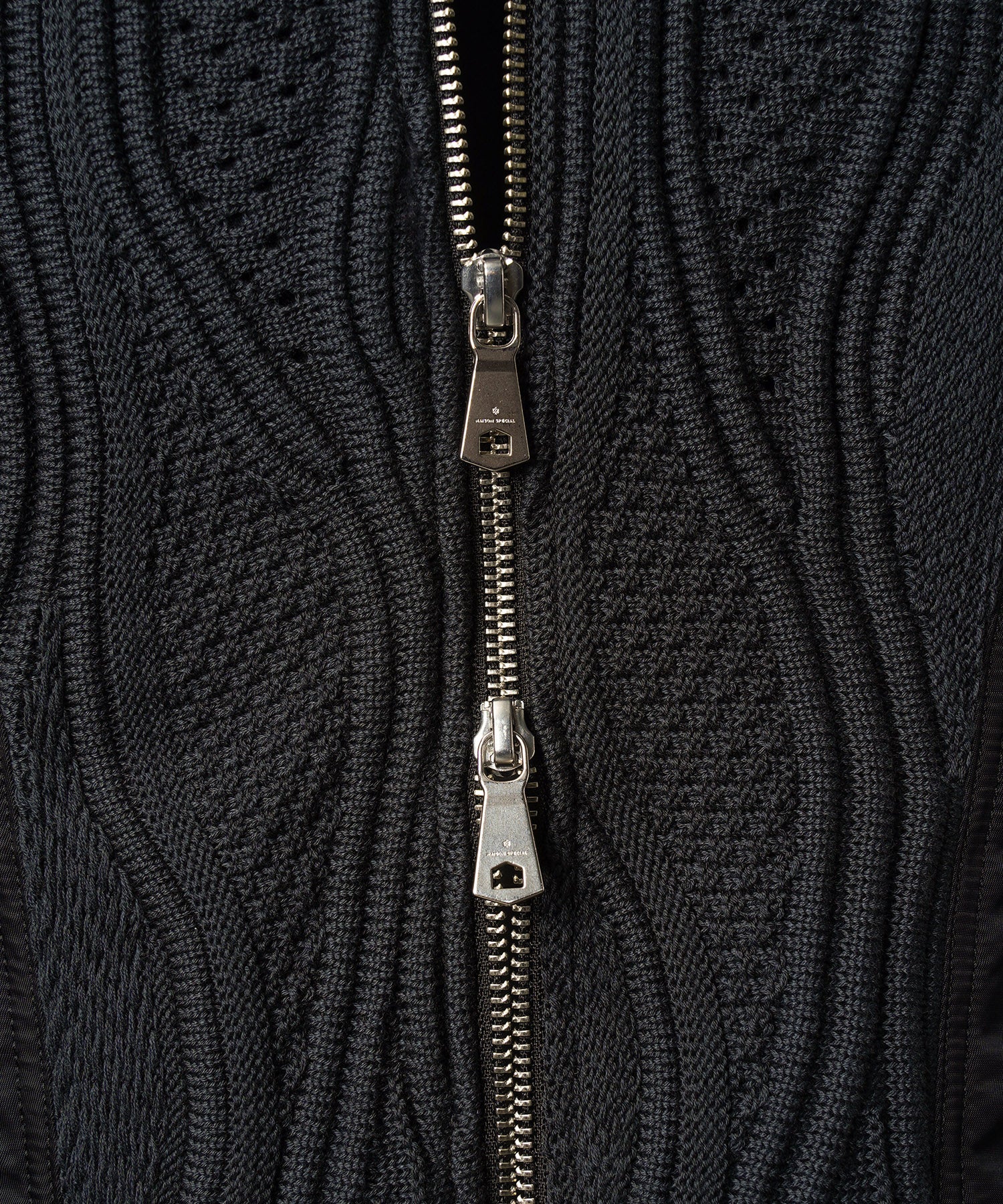 Cotton Bulky Acrylic Blend Prime-Over Gradation Dyeing Knit