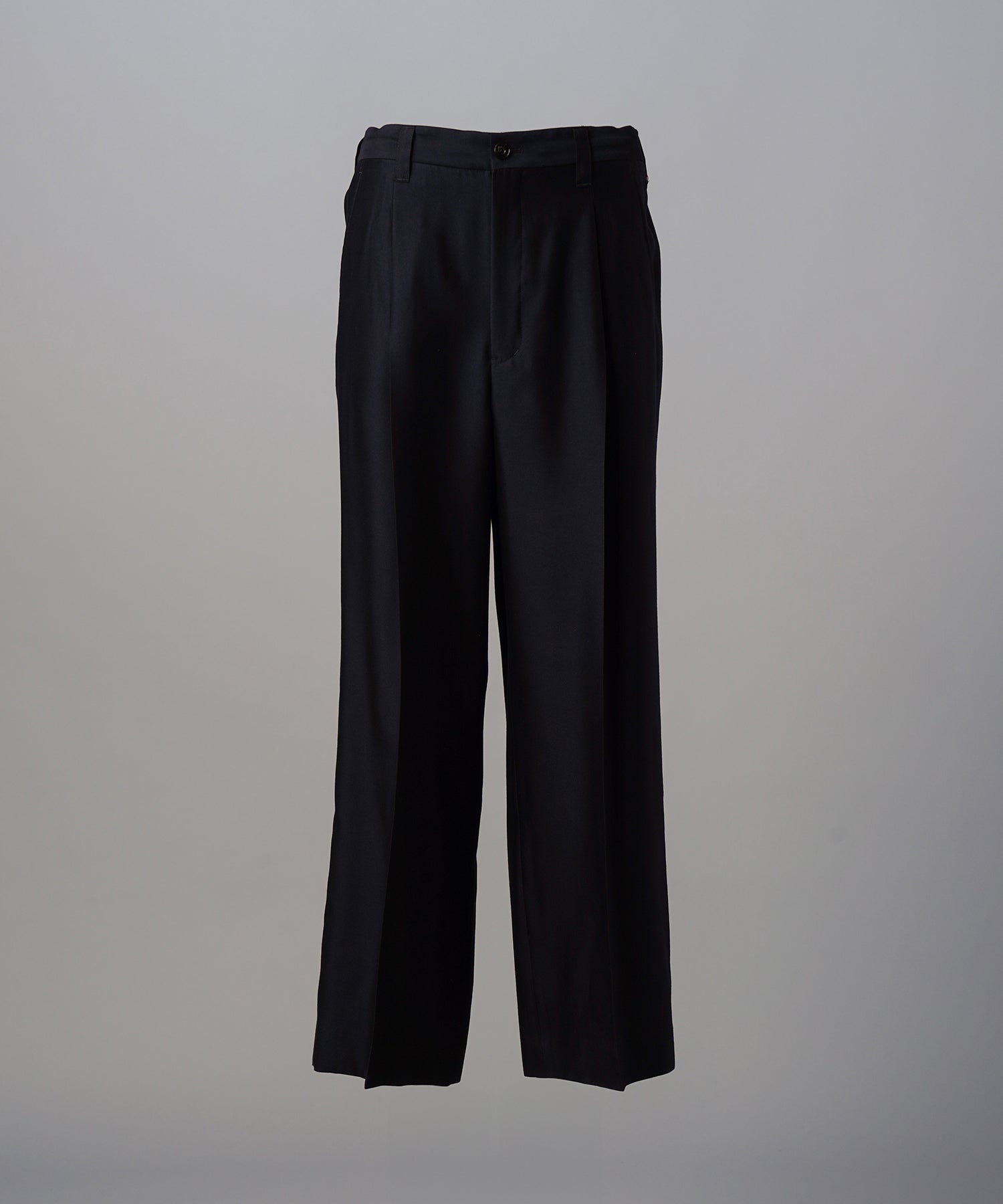 [26SS PRE-ORDER] Clear Trichotine Two-tuck Prime-Wide Slacks
