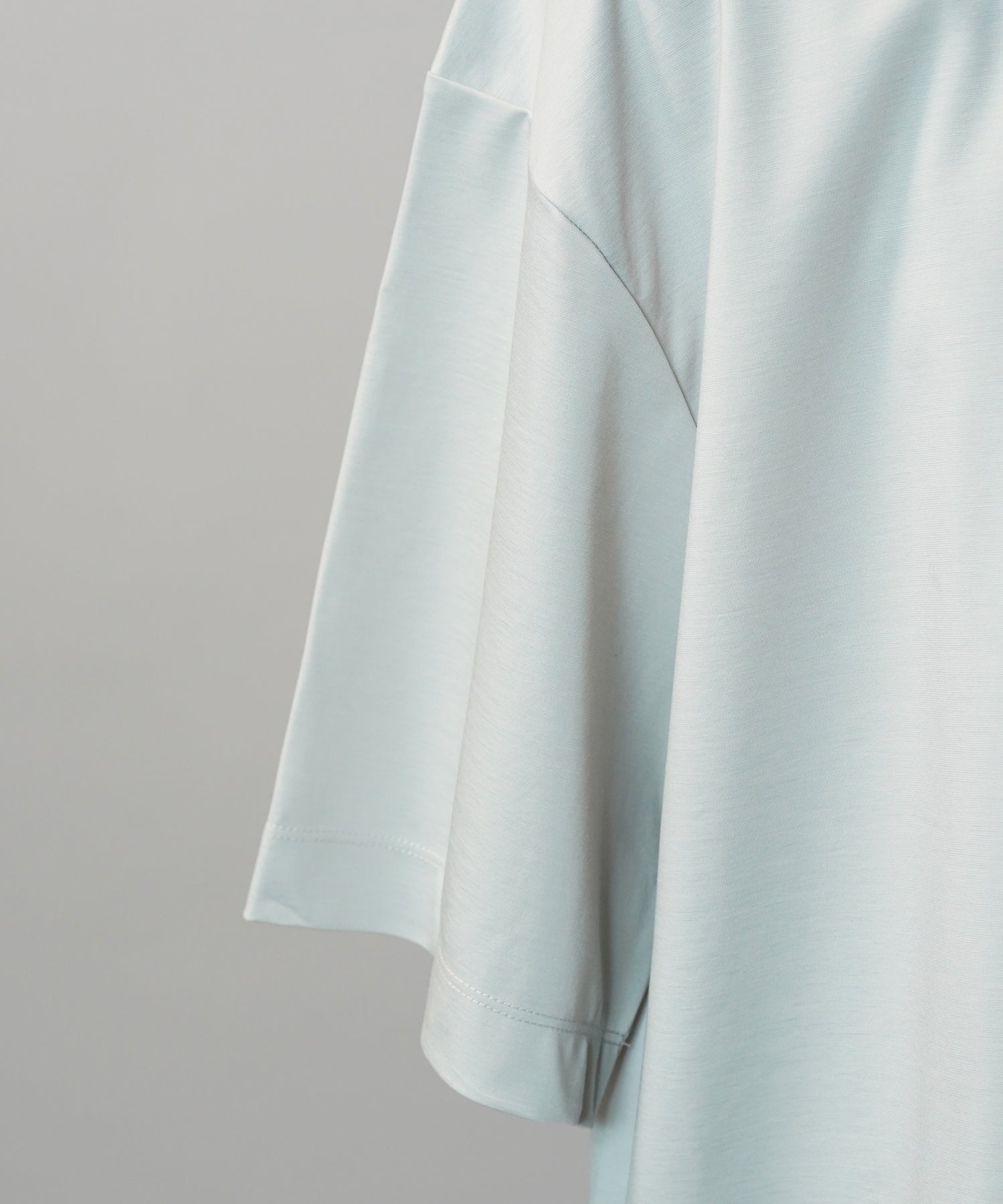 Smashing Punch Prime-Over Crew Neck Short Sleeve T-Shirt