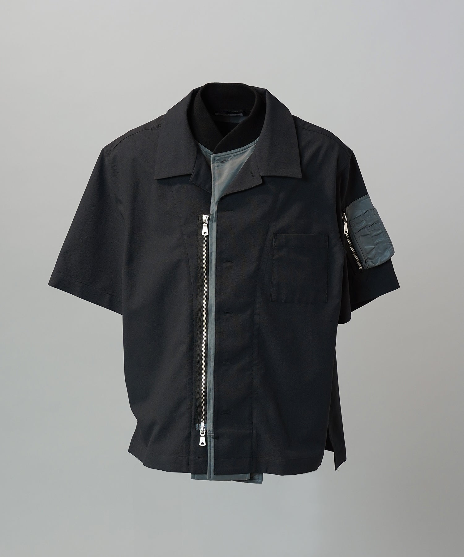 Layering MA-1 Docking Prime-Over Open Collar Short Sleeve Shirt