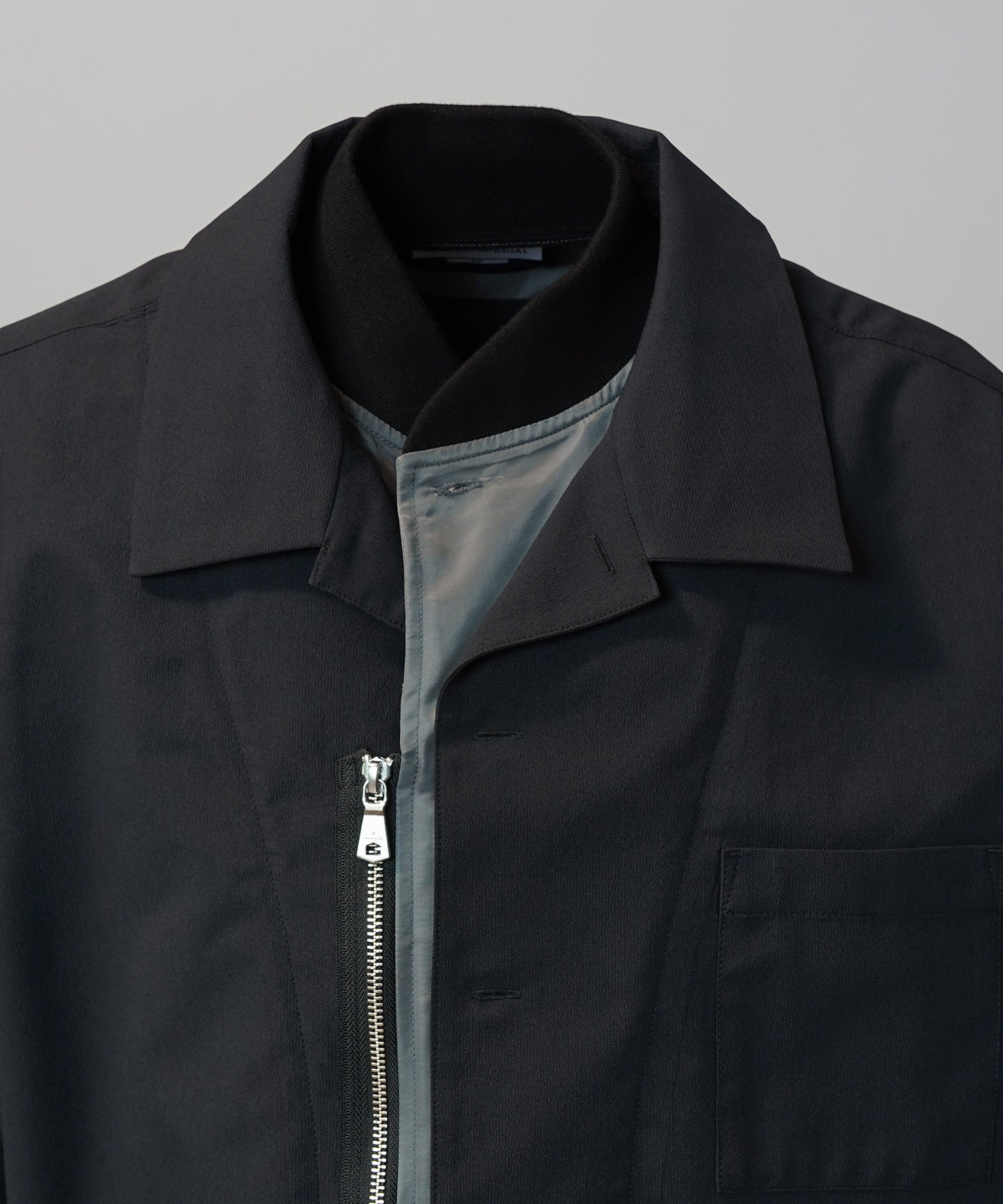 Layering MA-1 Docking Prime-Over Open Collar Short Sleeve Shirt