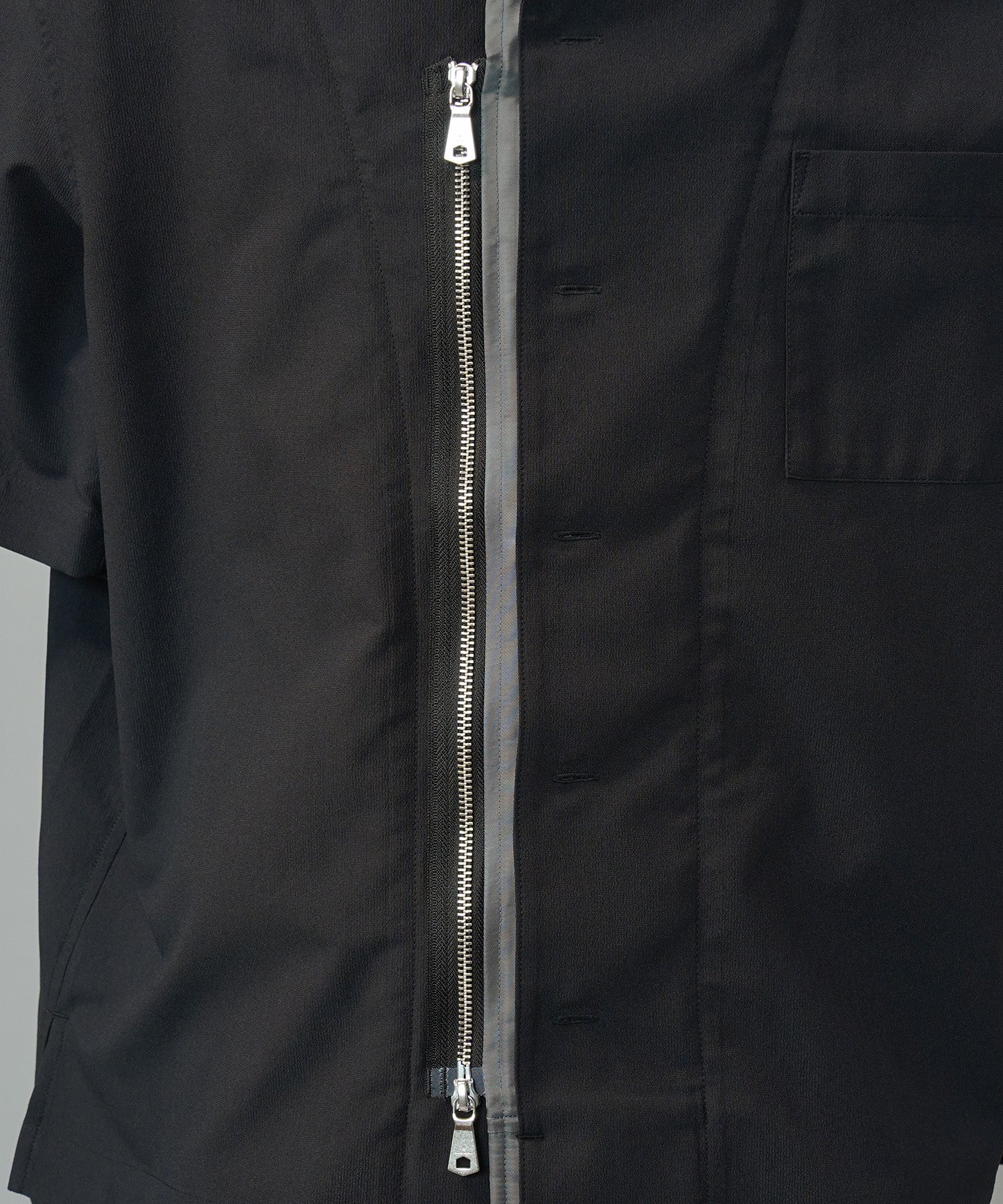 Layering MA-1 Docking Prime-Over Open Collar Short Sleeve Shirt