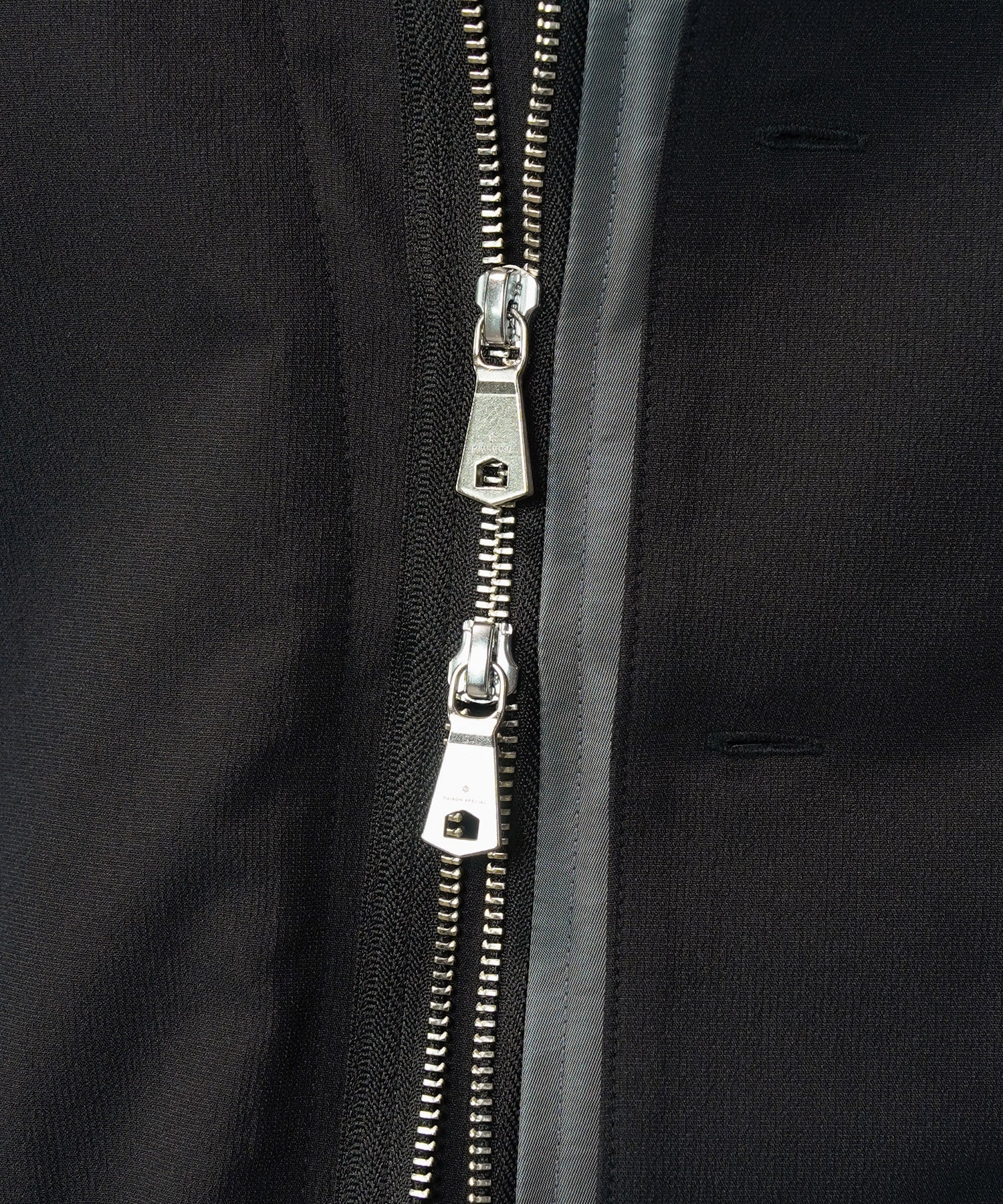 Layering MA-1 Docking Prime-Over Open Collar Short Sleeve Shirt