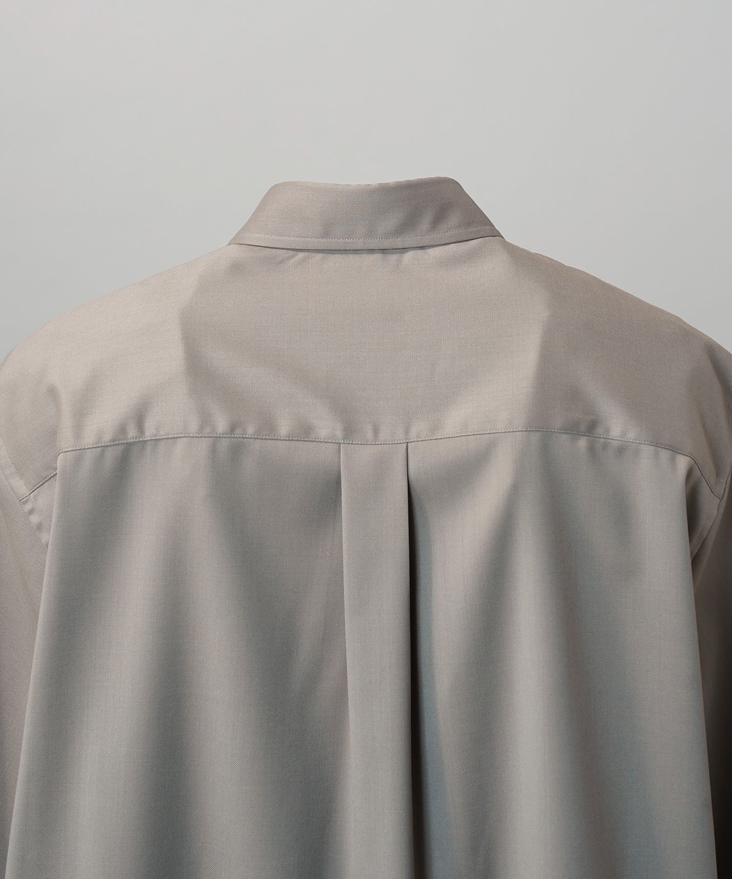 NISHIKAWA KEORI Wool Mix Prime-Over Short Sleeve Shirt