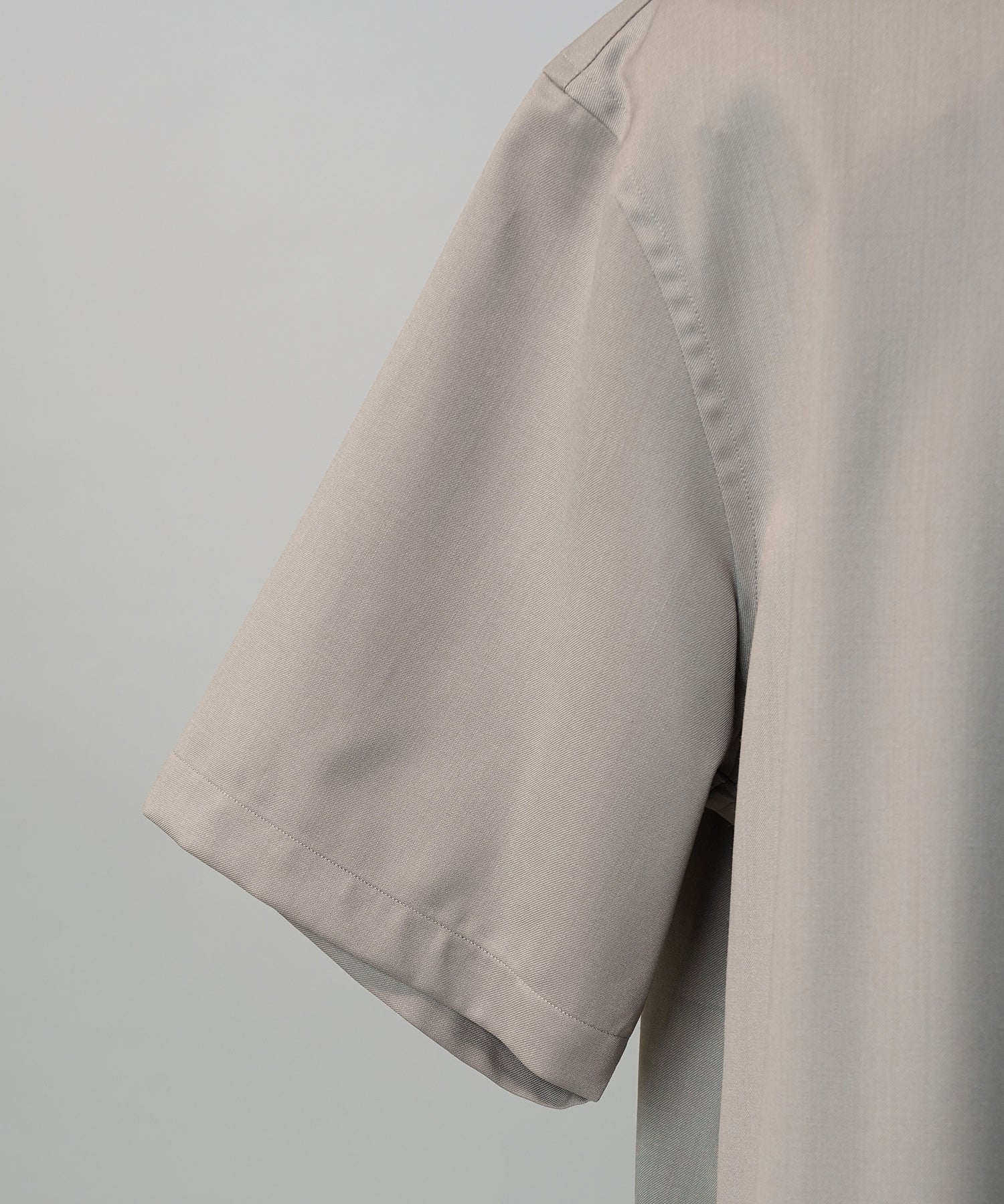 NISHIKAWA KEORI Wool Mix Prime-Over Short Sleeve Shirt
