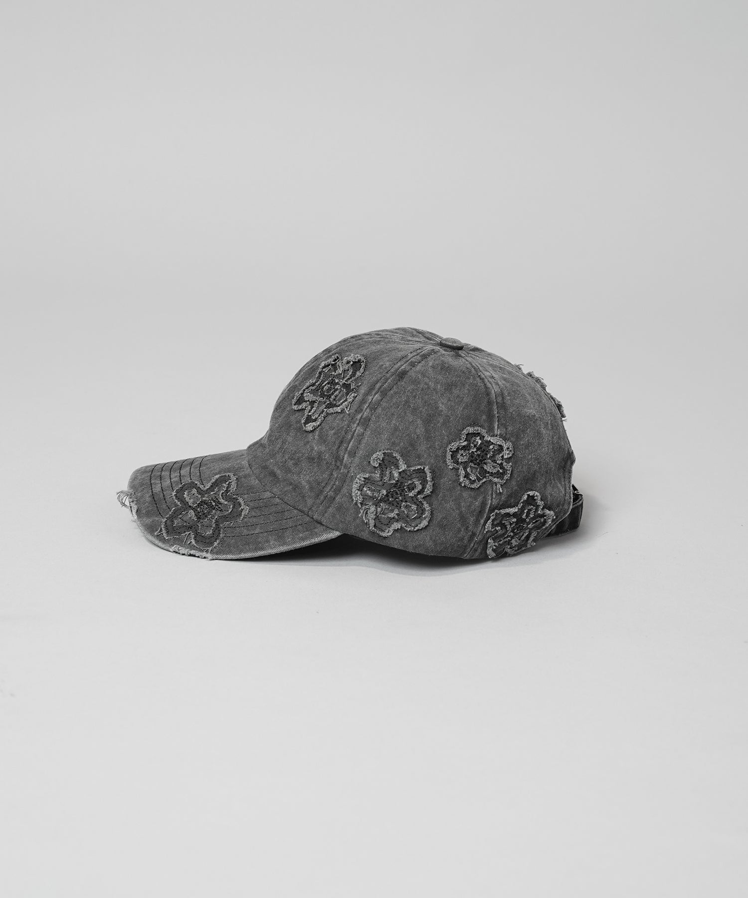 【PRE-ORDER】Fade Motif Damaged Flower Pattern 6P Cap