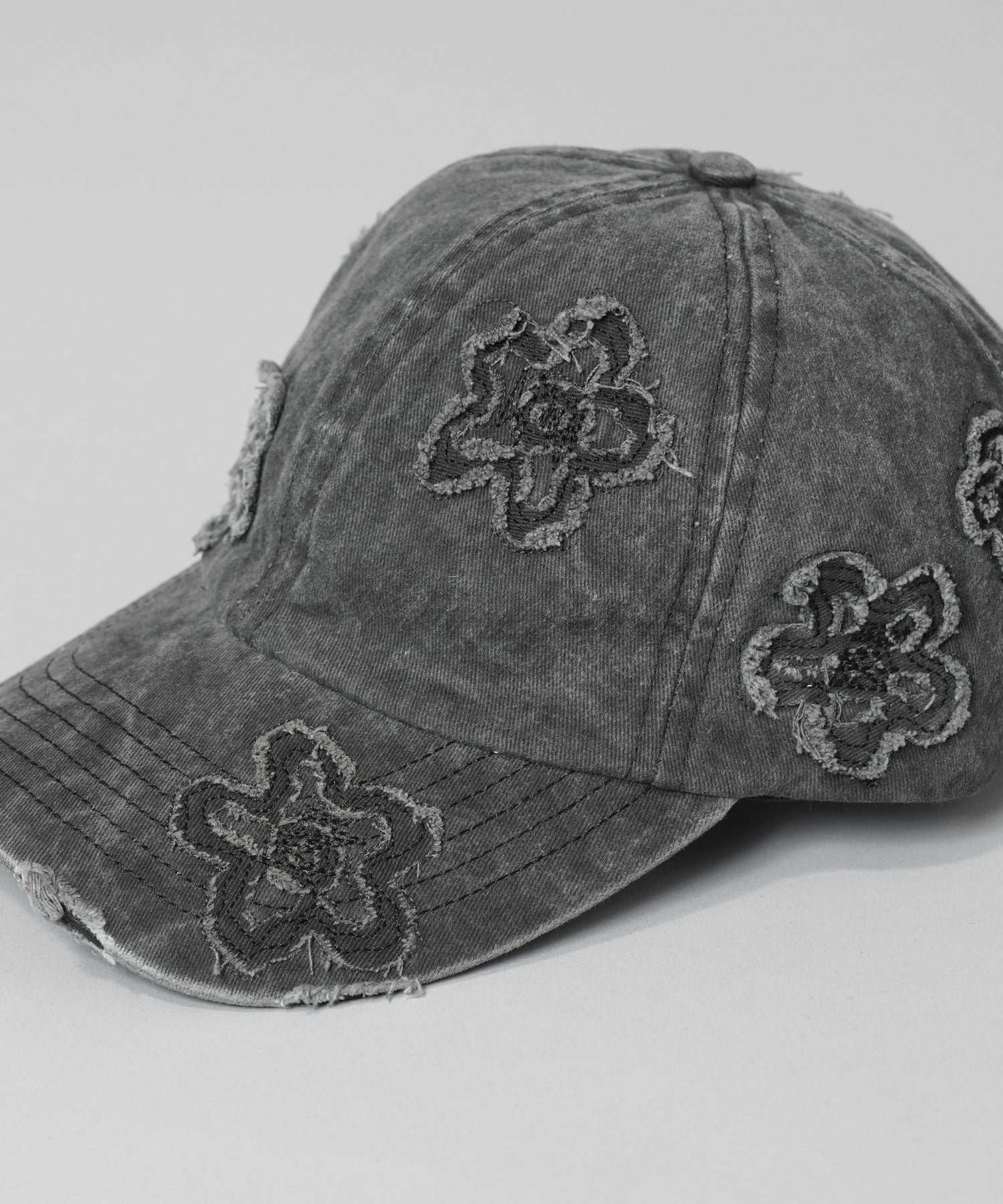 【PRE-ORDER】Fade Motif Damaged Flower Pattern 6P Cap