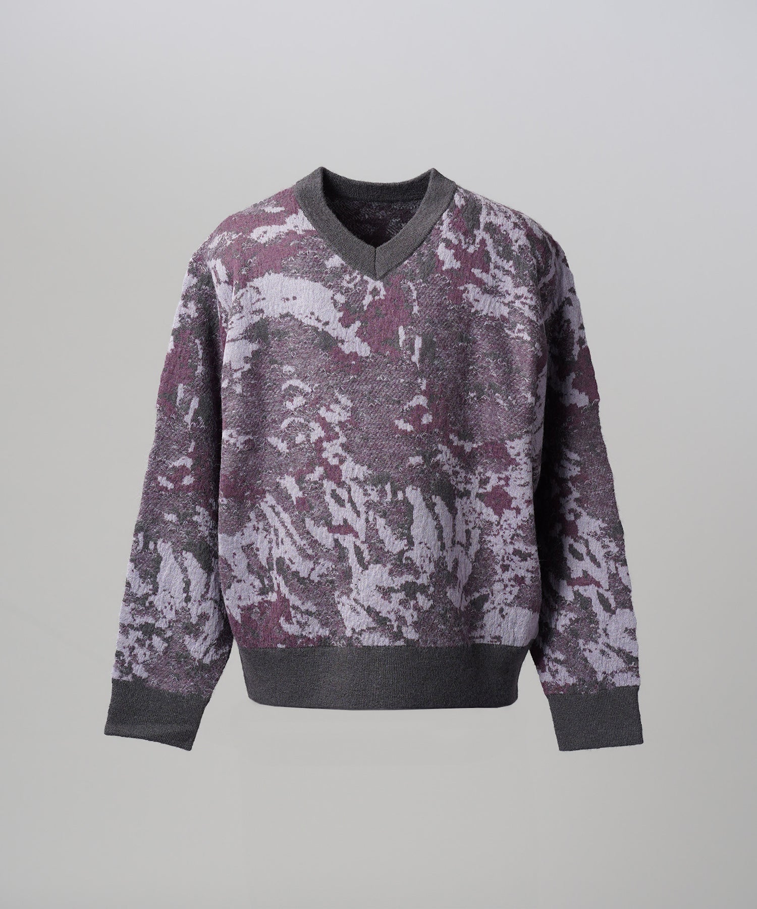 【26AW PRE-ORDER】Abstract Pattern Prime-Over V-neck Knit Tops