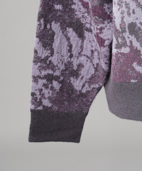 【26AW PRE-ORDER】Abstract Pattern Prime-Over V-neck Knit Tops