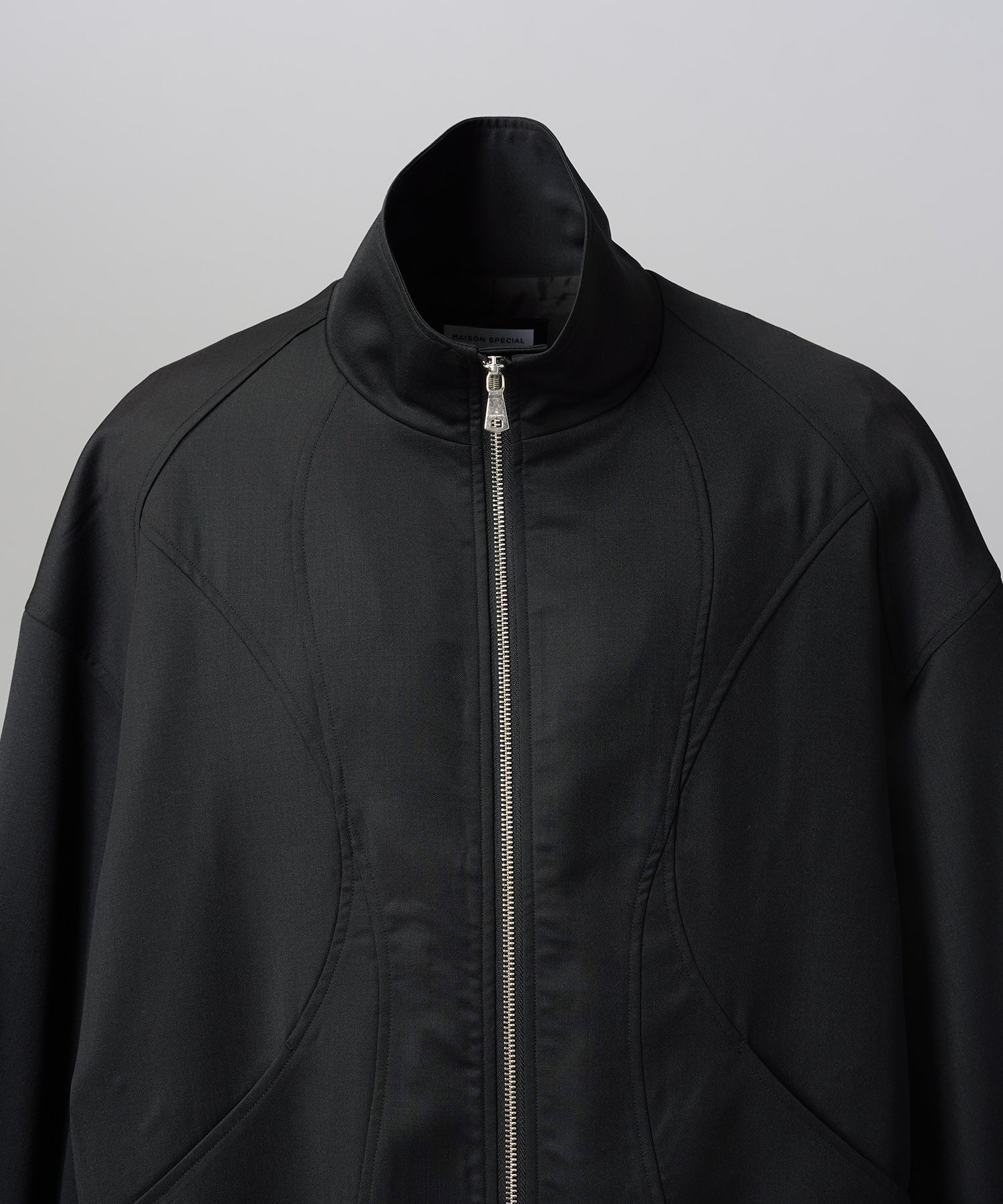 【26AW PRE-ORDER】【Ermenegildo Zegna Fabric】Prime-Over Stand-Collar Blouson