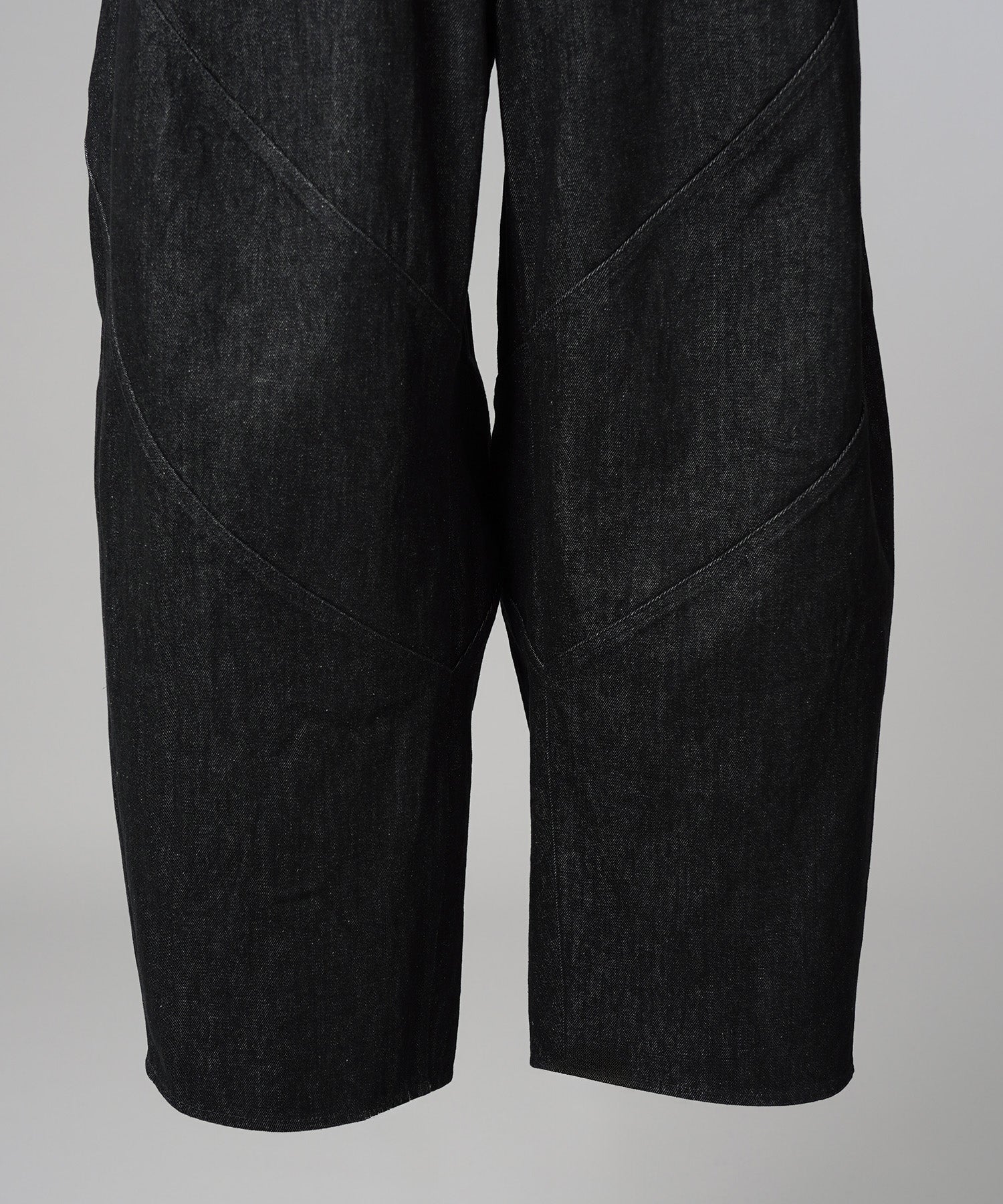 【26AW PRE-ORDER】Ovoid Silhouette Prime-Wide Denim Pants