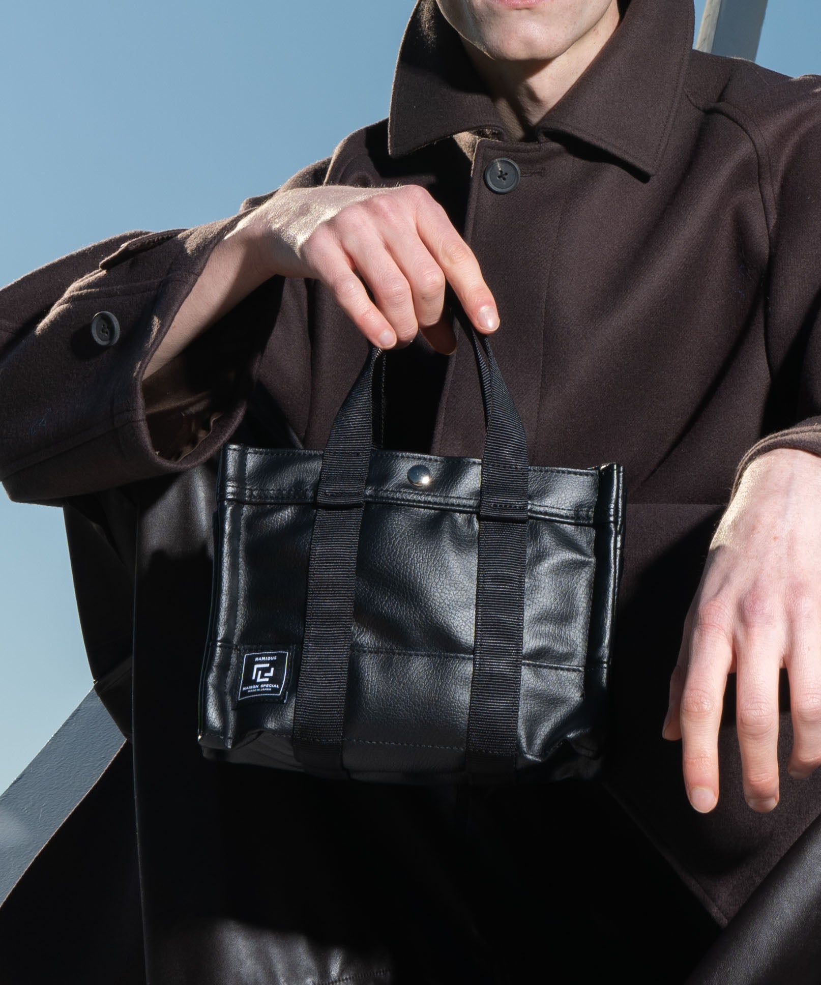 Aluminum Bonded Leather Shoulder Bag