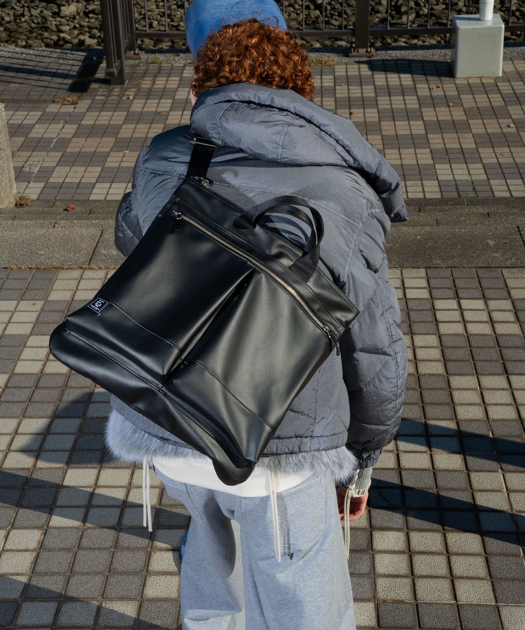 Aluminum Bonded Leather Shoulder Bag