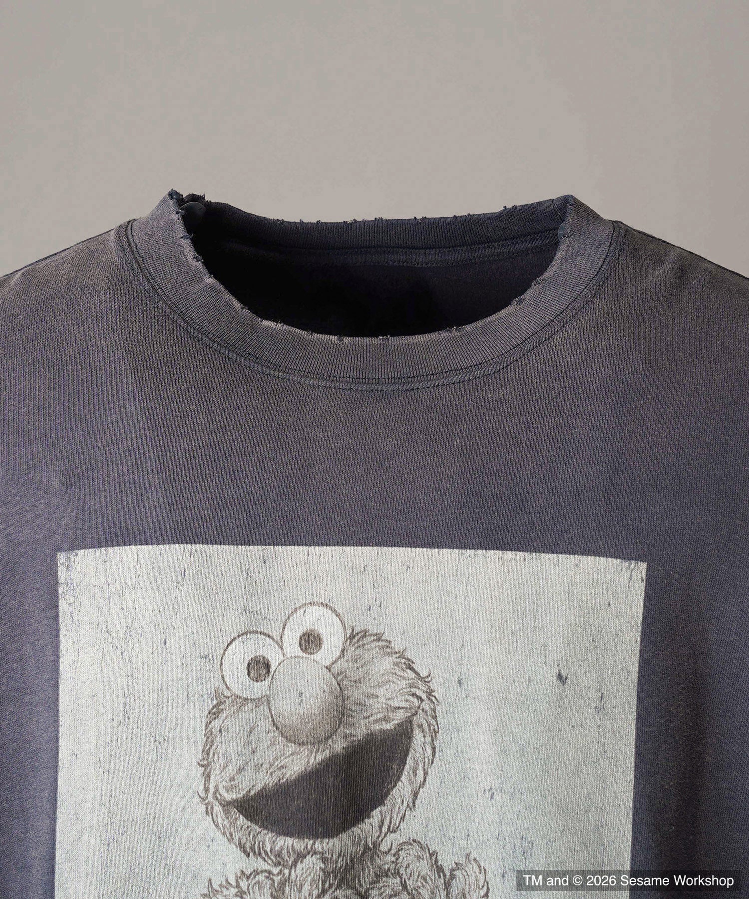 【MOVIE SERIES】「SESAME STREET」- Heart Elmo - Prime-Over Crew Neck Long Sleeve T-Shirt