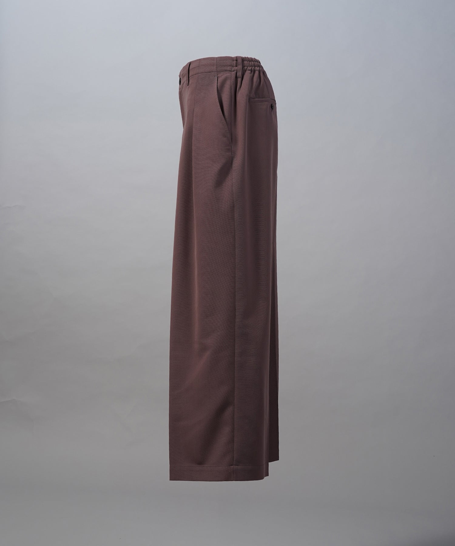 【26SS PRE-ORDER】Crispy Cross Calze Two-tuck Prime-Wide Slacks