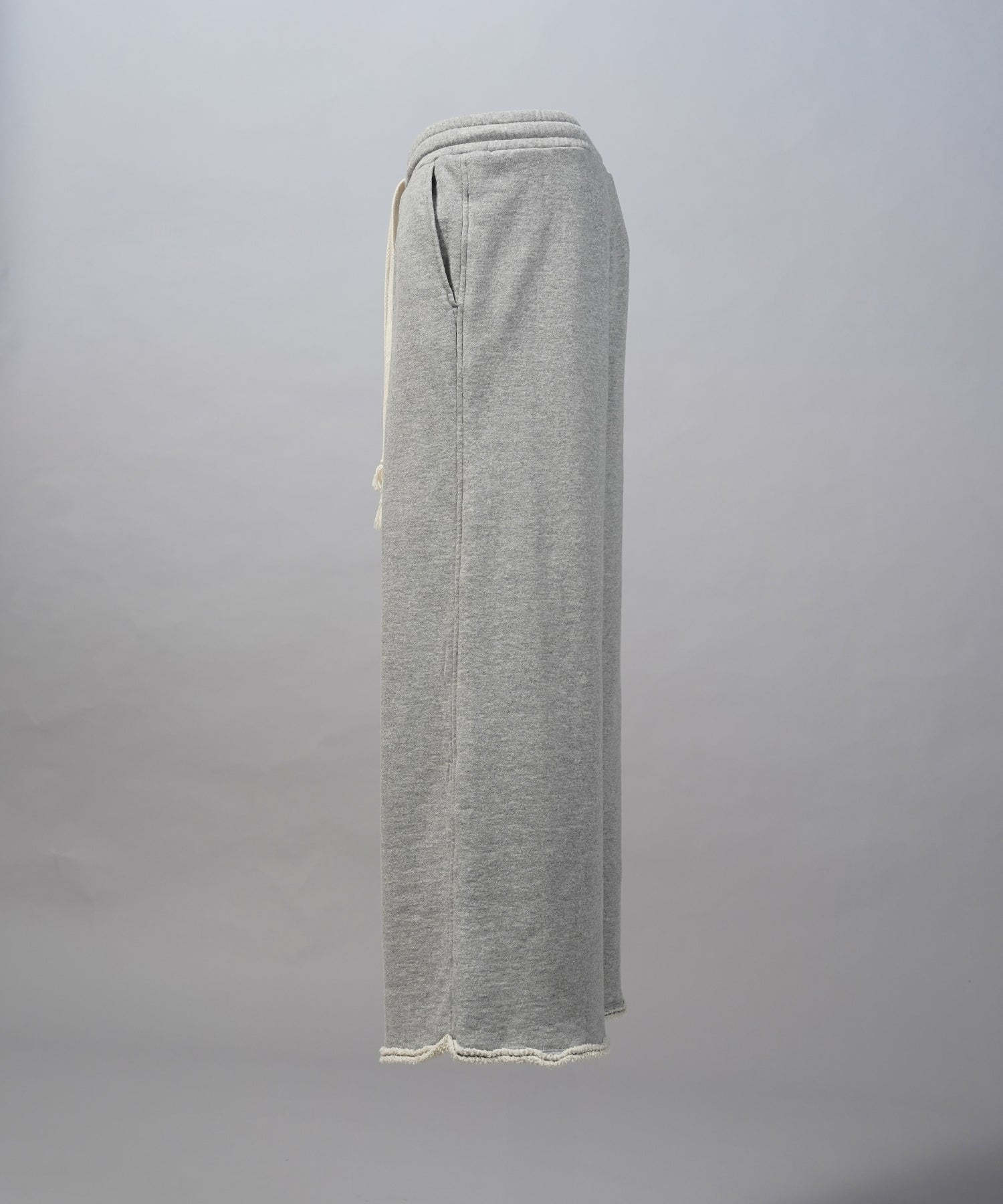 Loop-knit Tuck Wide Sweatpants