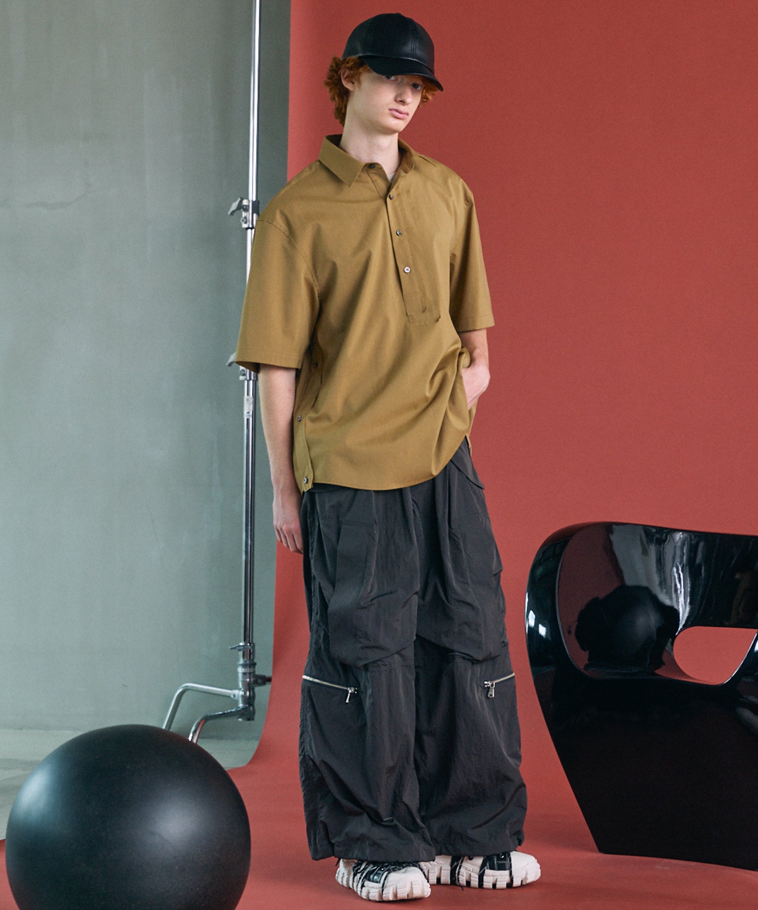 [26SS PRE-ORDER] Airy Striped Gabardine Prime-Over Short-sleeved Shirt