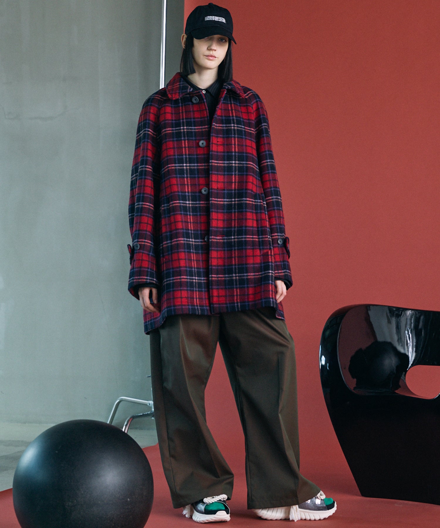 【26AW PRE-ORDER】【イタリアンデッドストックファブリック】プライムオーバーラグランスリーブハーフコート