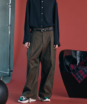 【26AW PRE-ORDER】120/2/2 Suvin Cotton Gabardine Prime-Wide Two-Tuck Pants