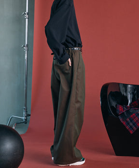 【26AW PRE-ORDER】120/2/2 Suvin Cotton Gabardine Prime-Wide Two-Tuck Pants