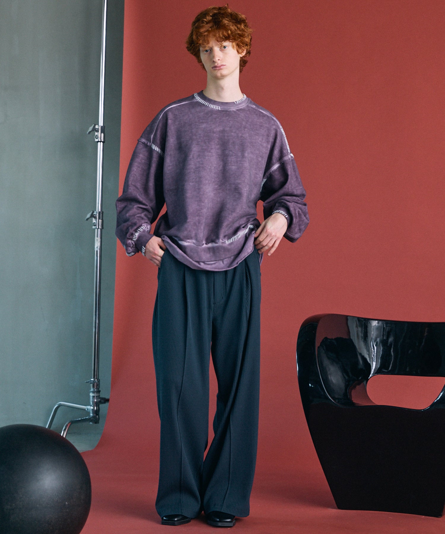 【PRE-ORDER】Heavy-Weight Sweat Embroidery Damage Over-Dye Crew Neck Pullover