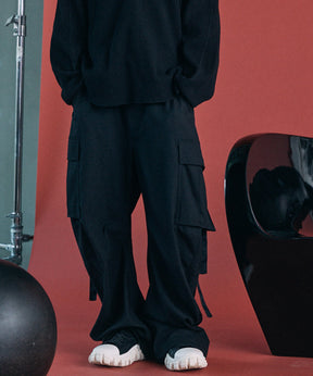 【26AW PRE-ORDER】Banana Curve Silhouette Prime-Wide Cargo Trousers