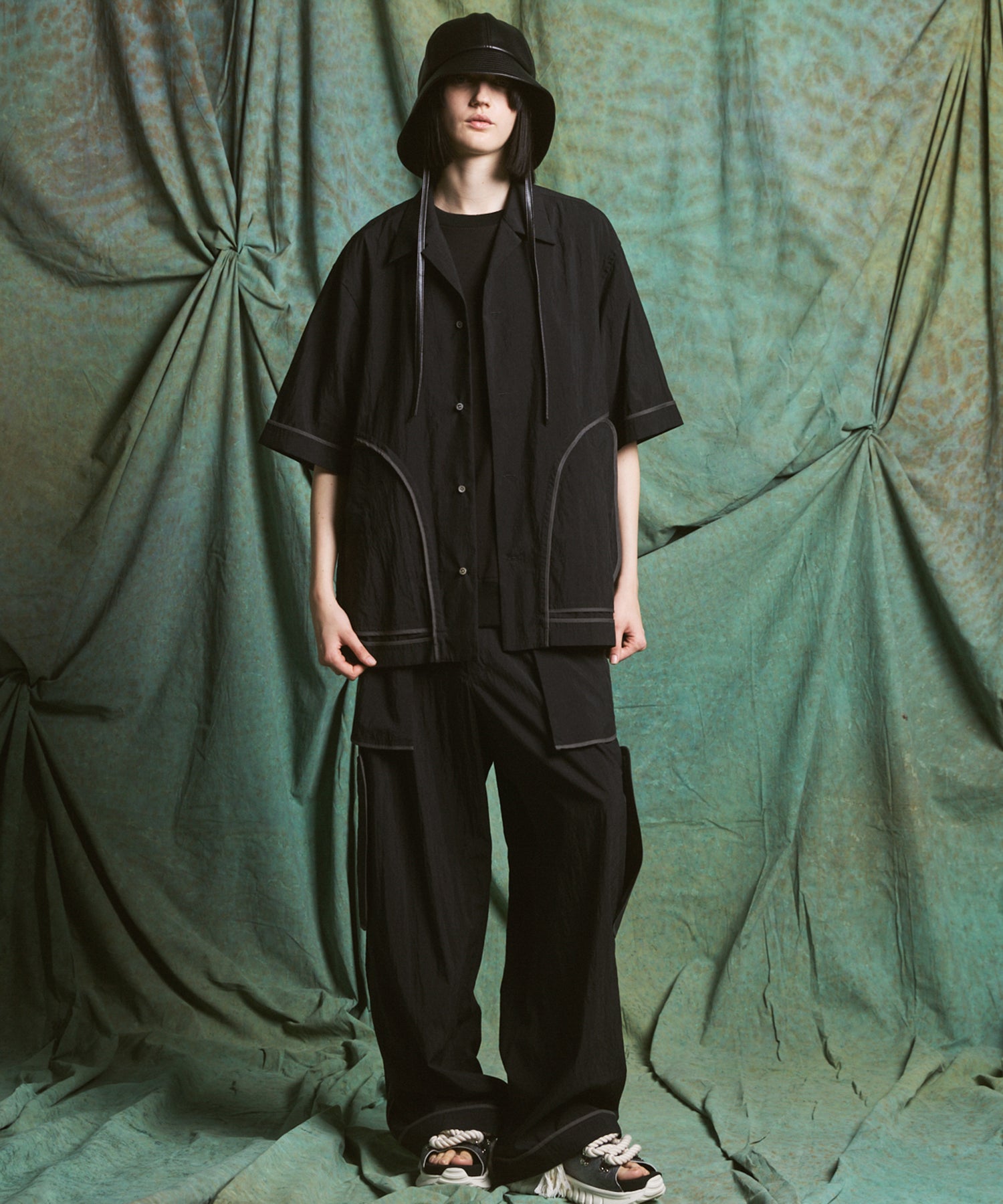 [26SS PRE-ORDER] Airy Striped Gabardine Prime-Wide Two-tuck Pants