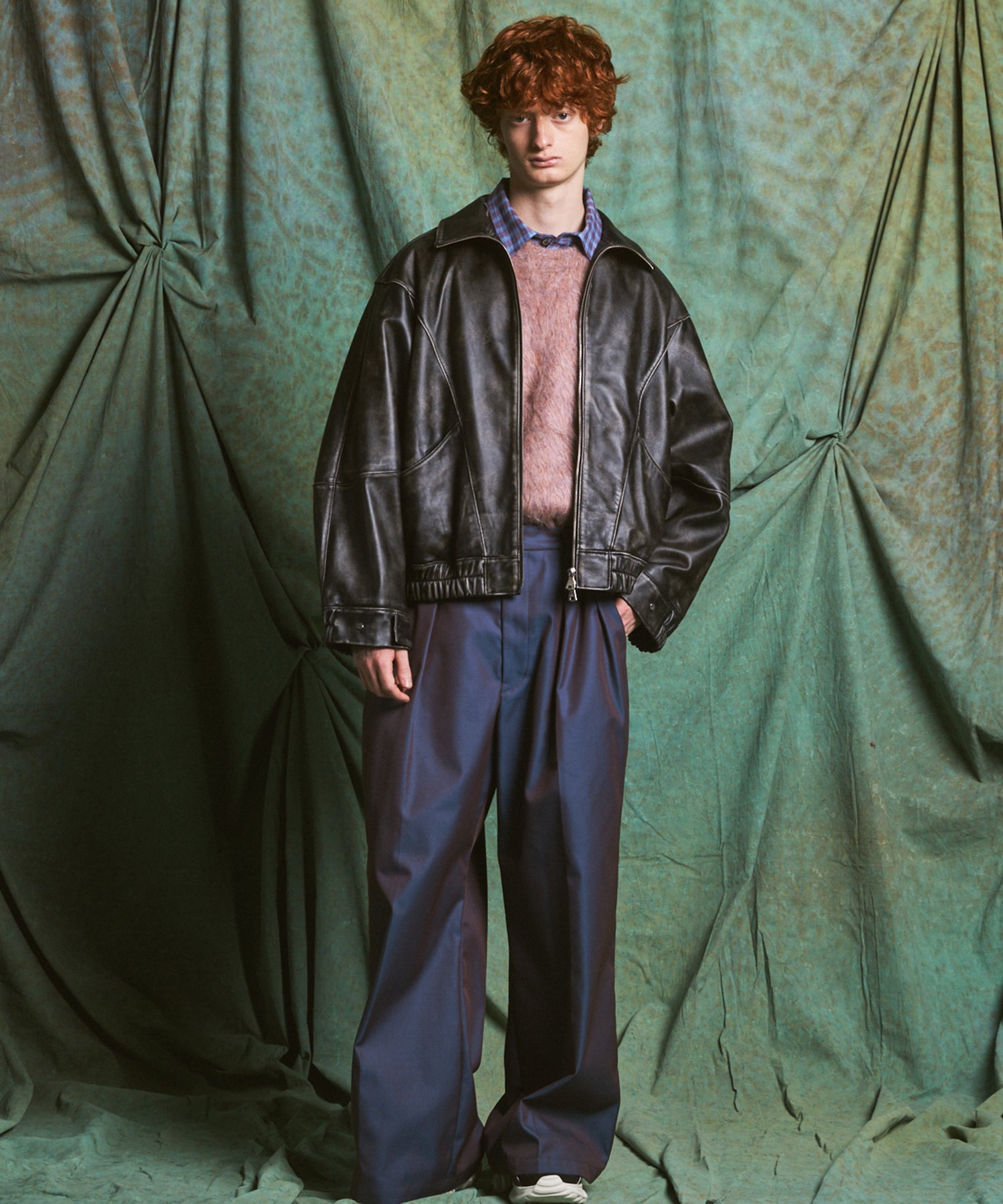 【26AW PRE-ORDER】120/2/2 Suvin Cotton Gabardine Prime-Wide Two-Tuck Pants