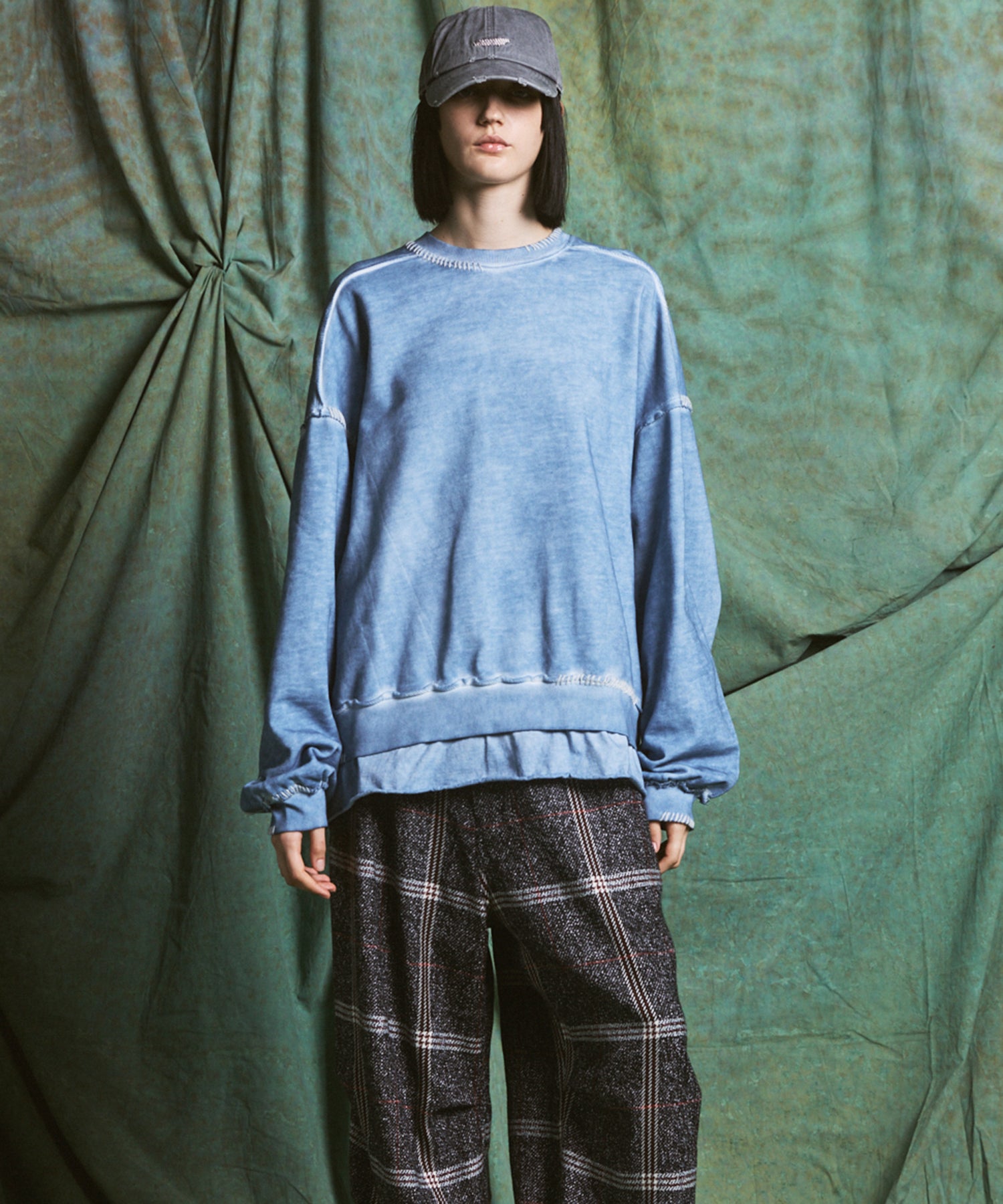 【PRE-ORDER】Heavy-Weight Sweat Embroidery Damage Over-Dye Crew Neck Pullover