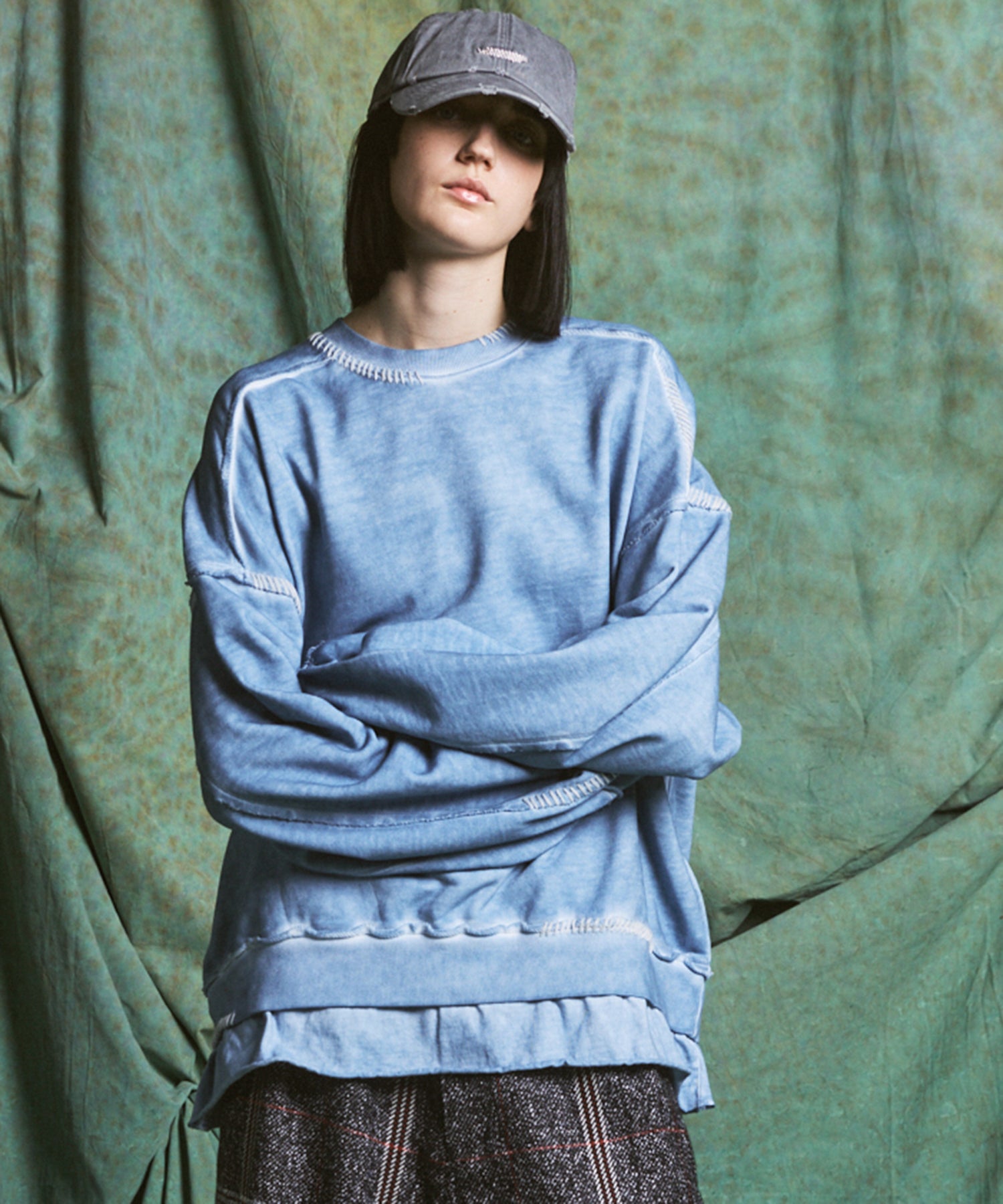 【PRE-ORDER】Heavy-Weight Sweat Embroidery Damage Over-Dye Crew Neck Pullover