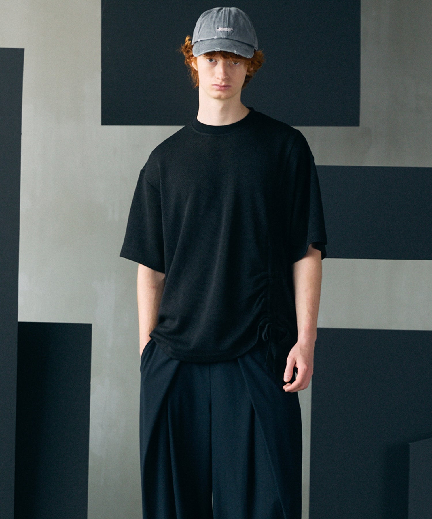 【26SS PRE-ORDER】Russell Mesh Prime-Over Asymmetrical Shirring T-shirt