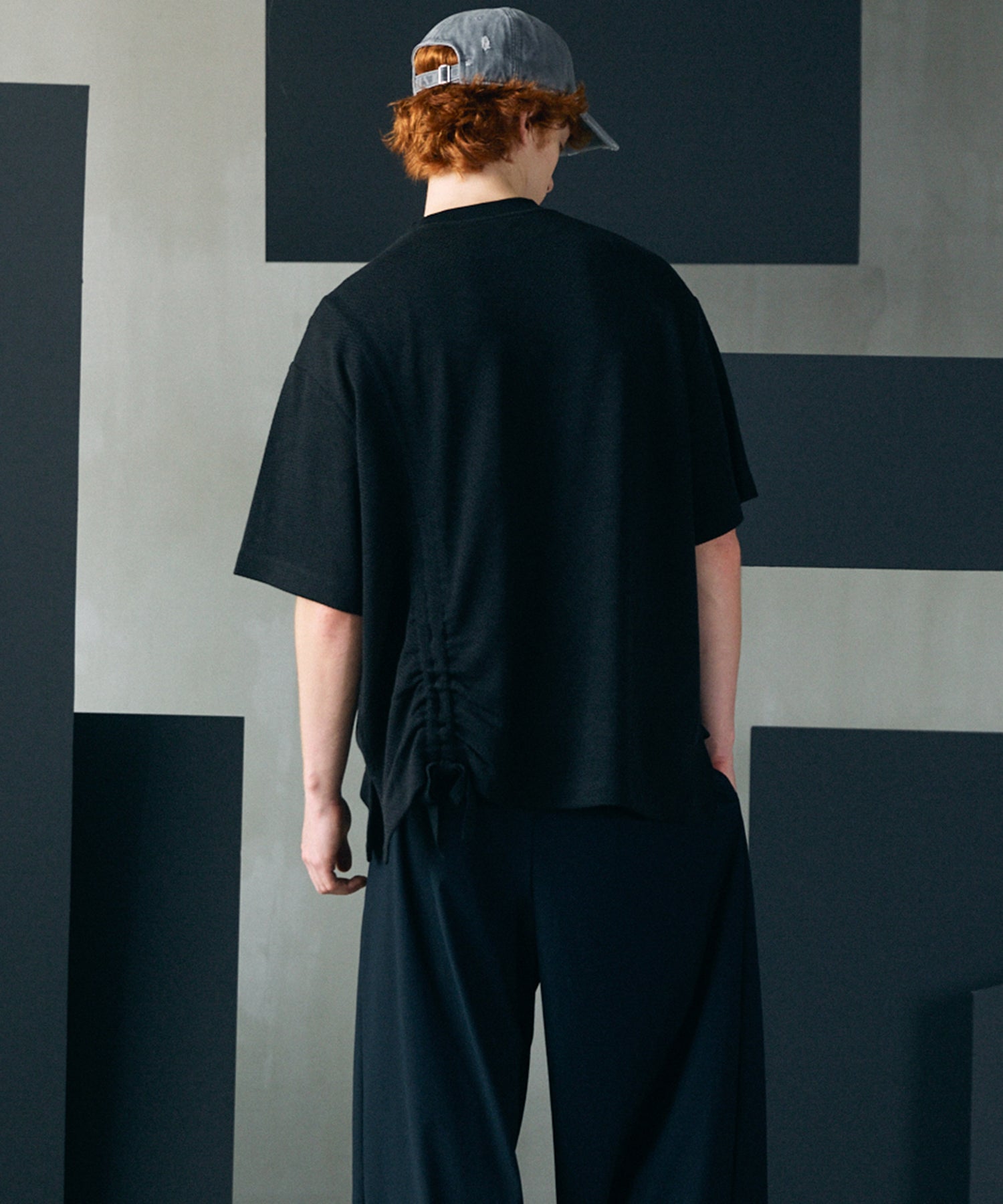 【26SS PRE-ORDER】Russell Mesh Prime-Over Asymmetrical Shirring T-shirt
