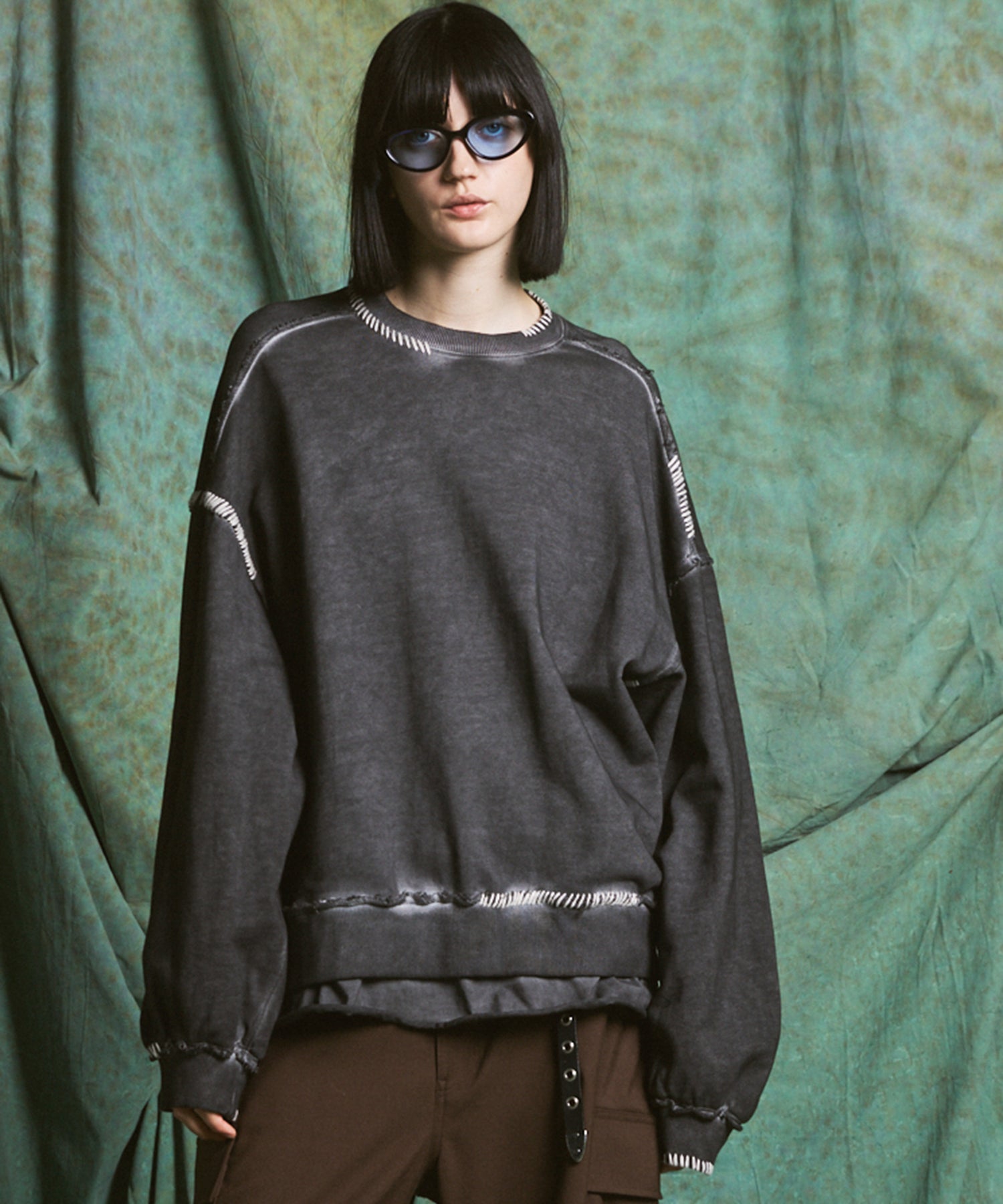 【PRE-ORDER】Heavy-Weight Sweat Embroidery Damage Over-Dye Crew Neck Pullover