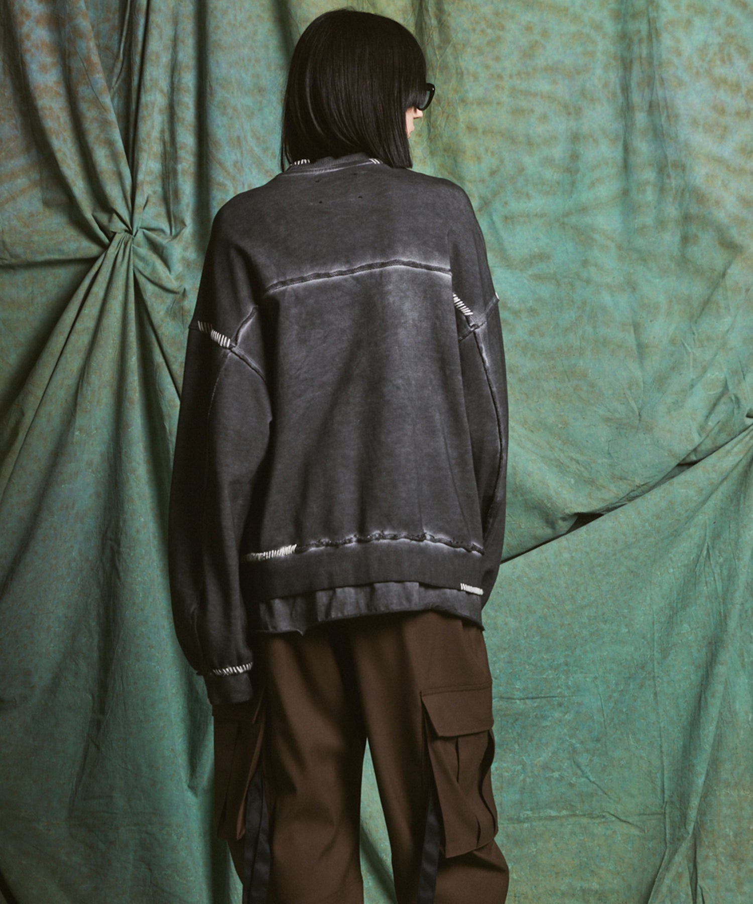 【PRE-ORDER】Heavy-Weight Sweat Embroidery Damage Over-Dye Crew Neck Pullover