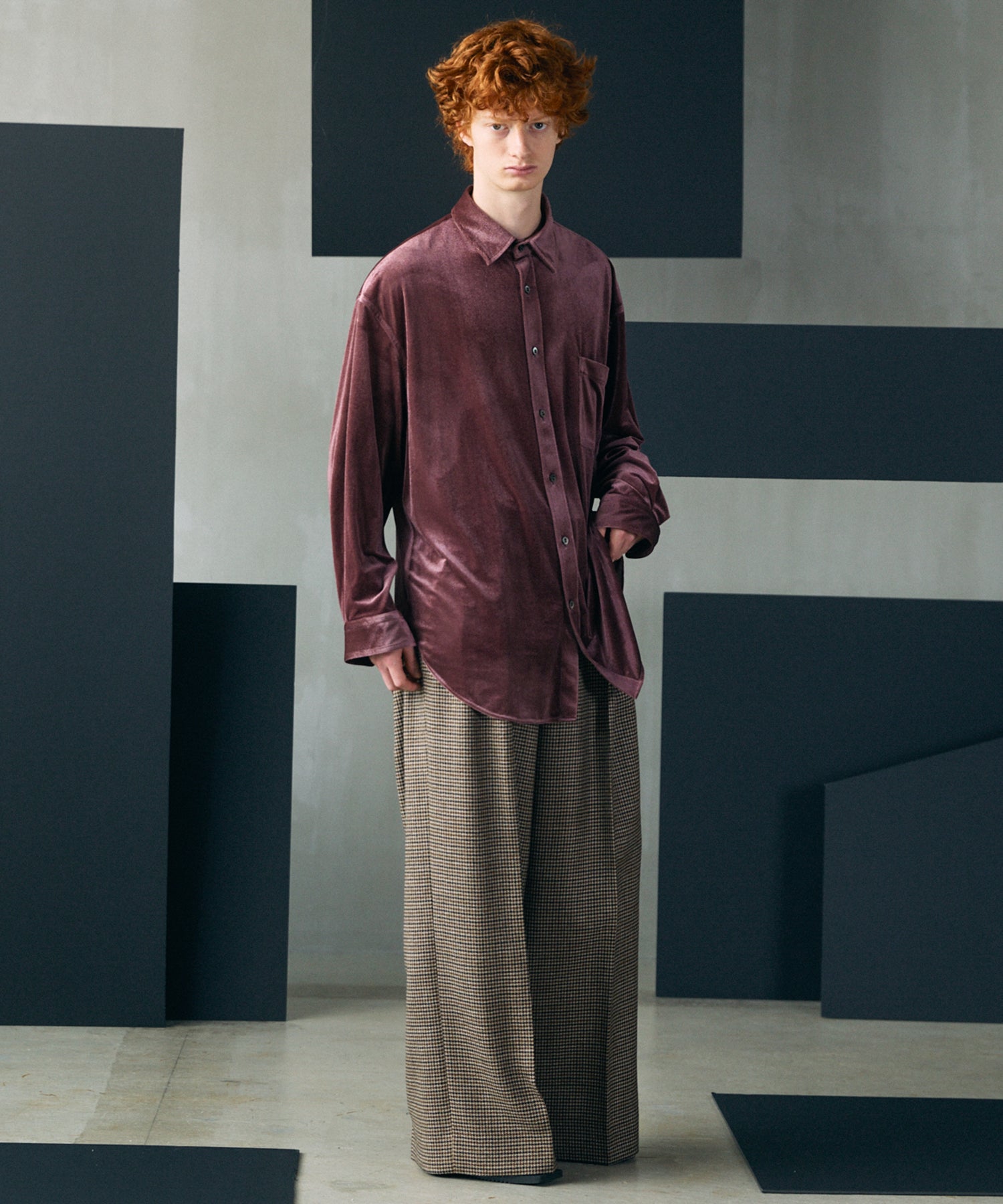 【26AW PRE-ORDER】Glossy Velour Prime-Over Long Sleeve Shirt Coat