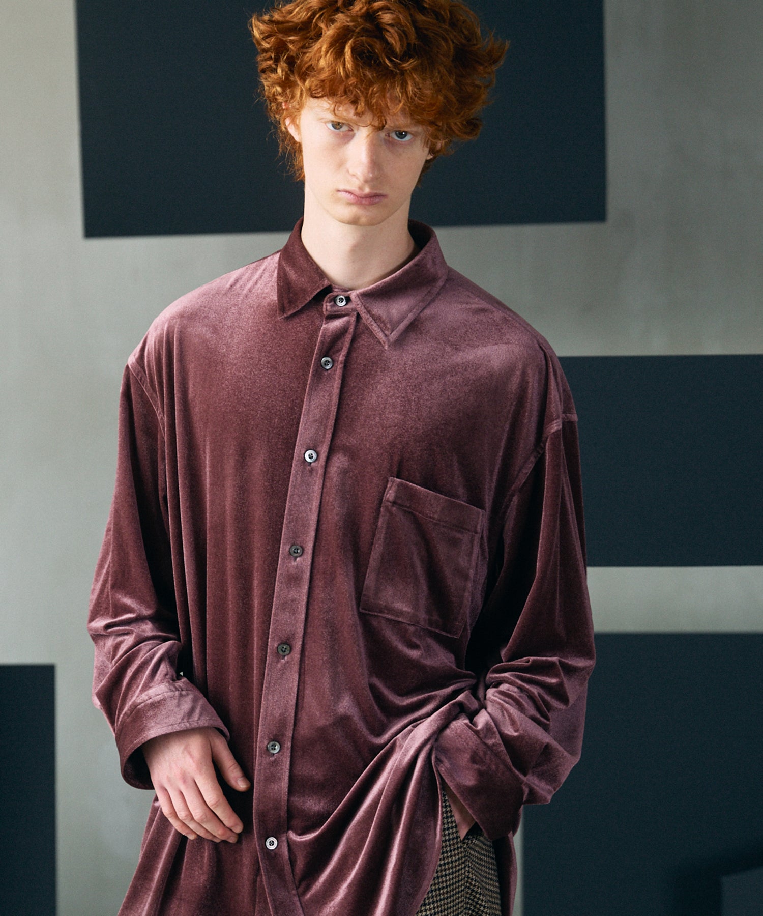 【26AW PRE-ORDER】Glossy Velour Prime-Over Long Sleeve Shirt Coat