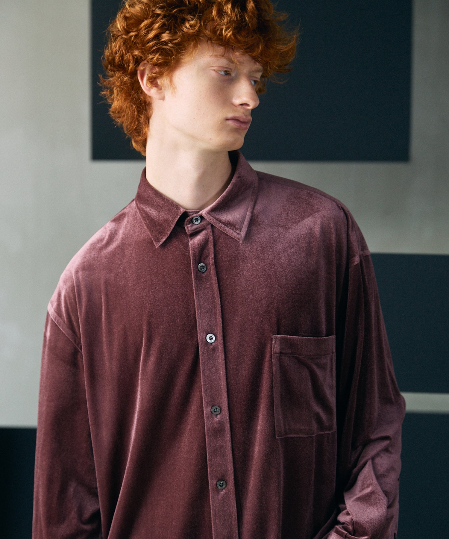 【26AW PRE-ORDER】Glossy Velour Prime-Over Long Sleeve Shirt Coat