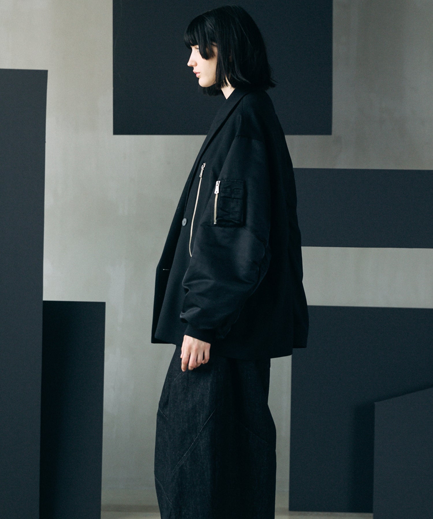 【26AW PRE-ORDER】Prime-Over MA-1 Sleeve Double Breasted Curved Zip Tailored Jacket