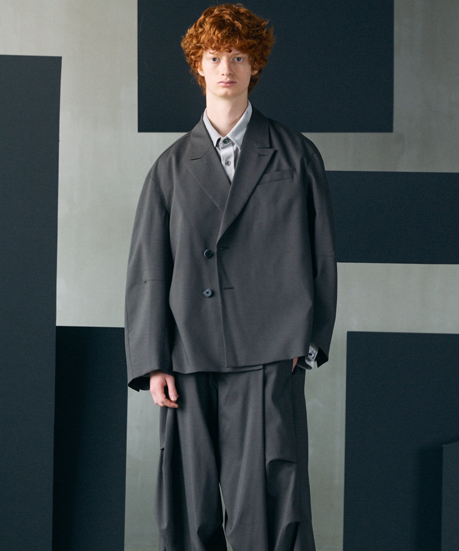 【26AW PRE-ORDER】3D Sleeve Prime-Over Semi-double Breasted Jacket