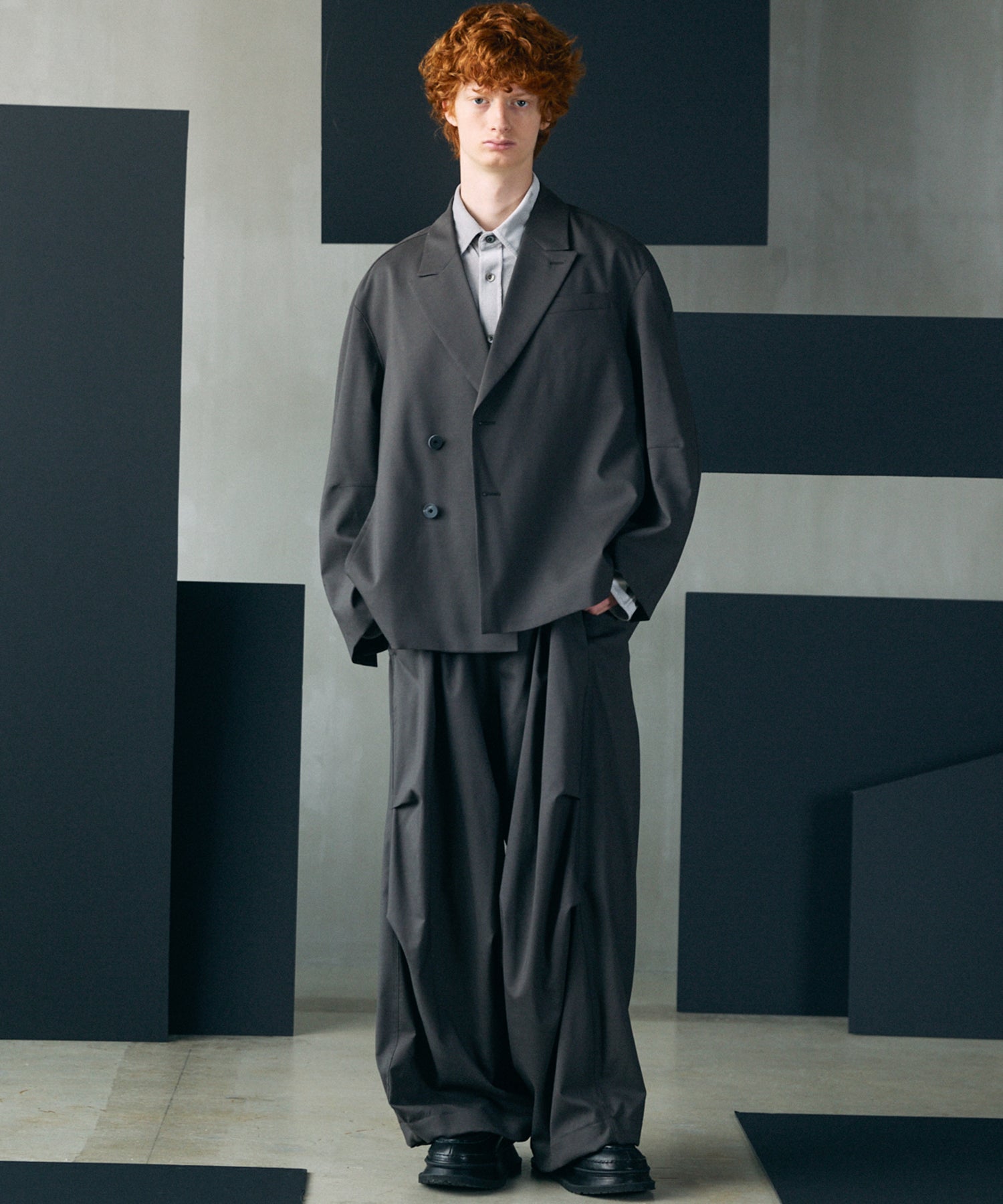 【26AW PRE-ORDER】Glossy Velour Prime-Over Long Sleeve Shirt Coat