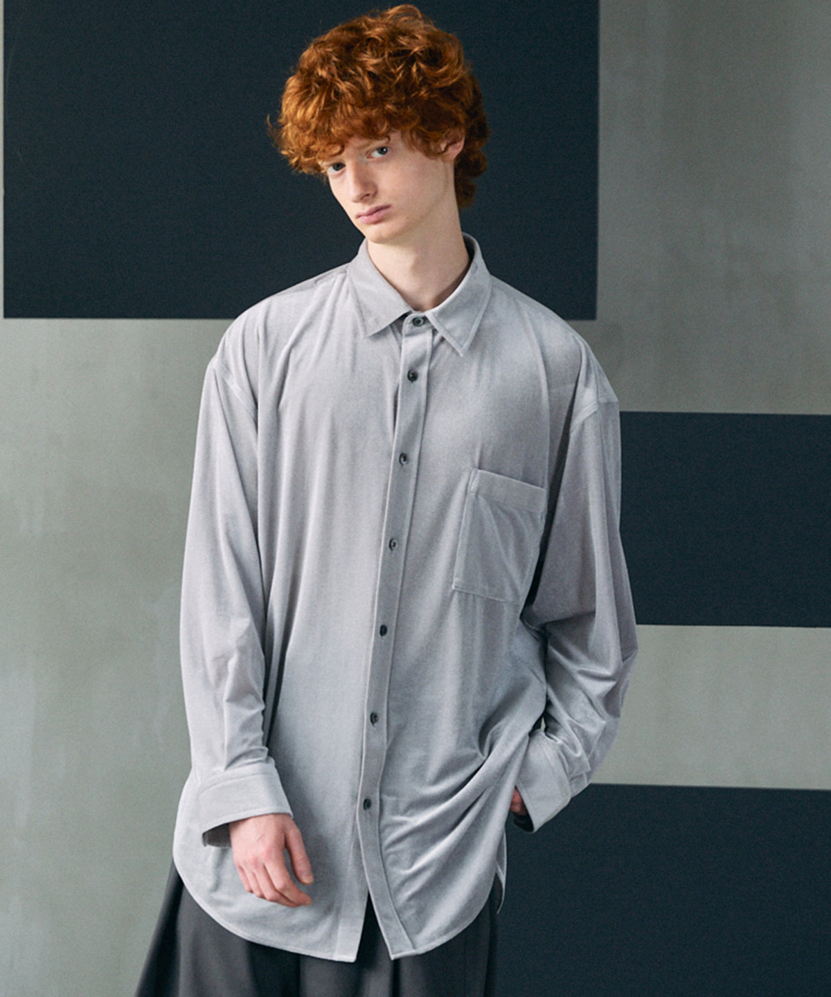 【26AW PRE-ORDER】Glossy Velour Prime-Over Long Sleeve Shirt Coat