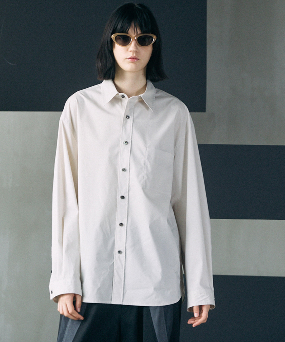 [26SS PRE-ORDER] Airy Striped Gabardine Prime-Over Short-sleeved Shirt