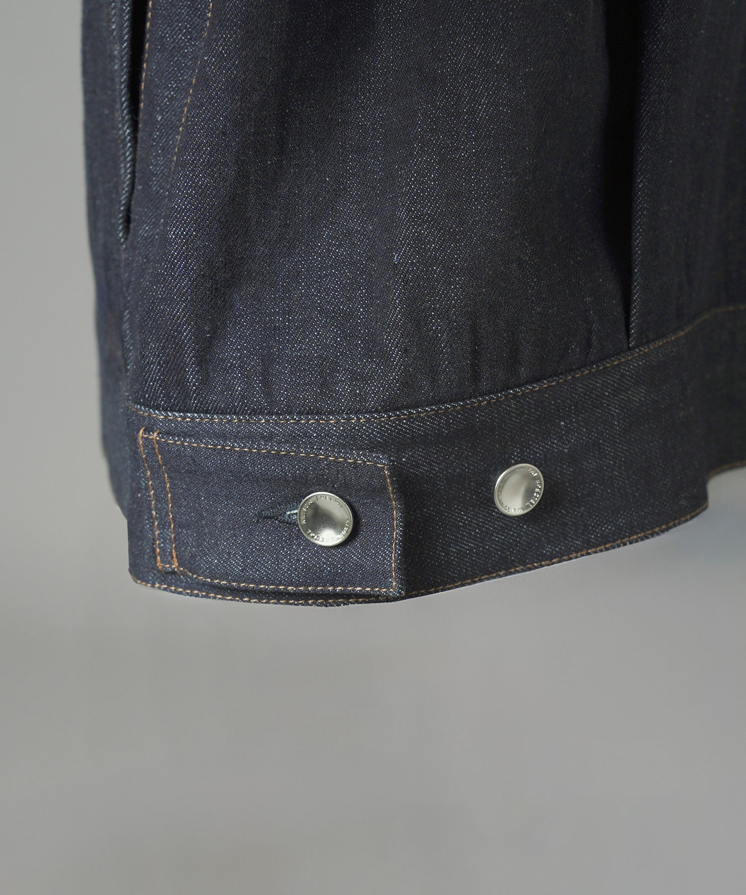 【26AW PRE-ORDER】Ovoid Sleeve Prime-Over Trucker Jacket