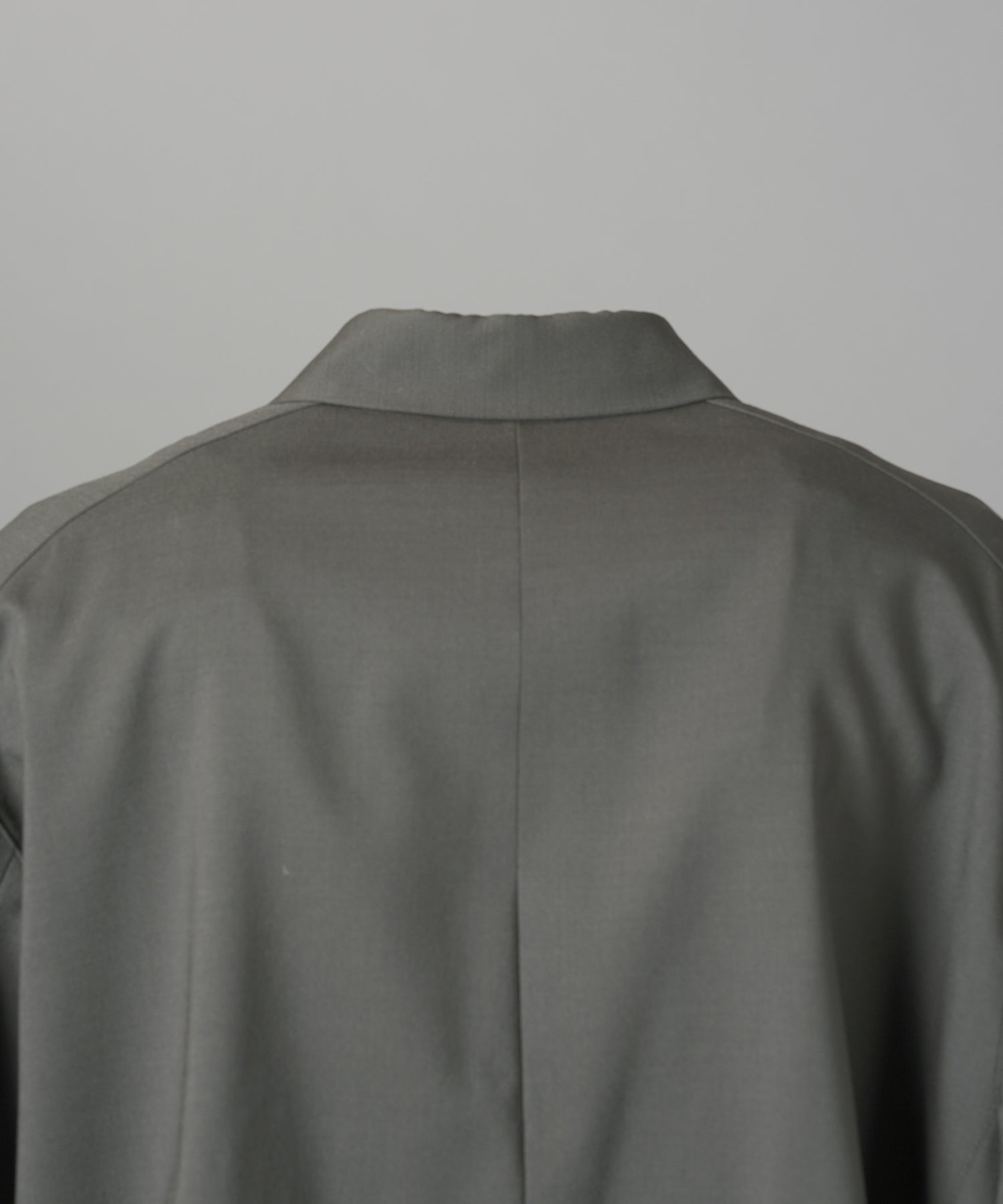 【26AW PRE-ORDER】3D Sleeve Prime-Over Semi-double Breasted Jacket