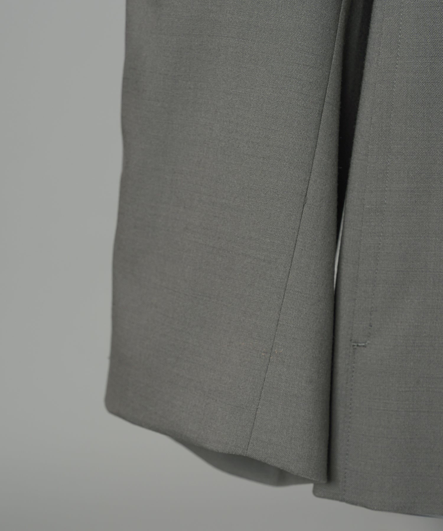 【26AW PRE-ORDER】3D Sleeve Prime-Over Semi-double Breasted Jacket