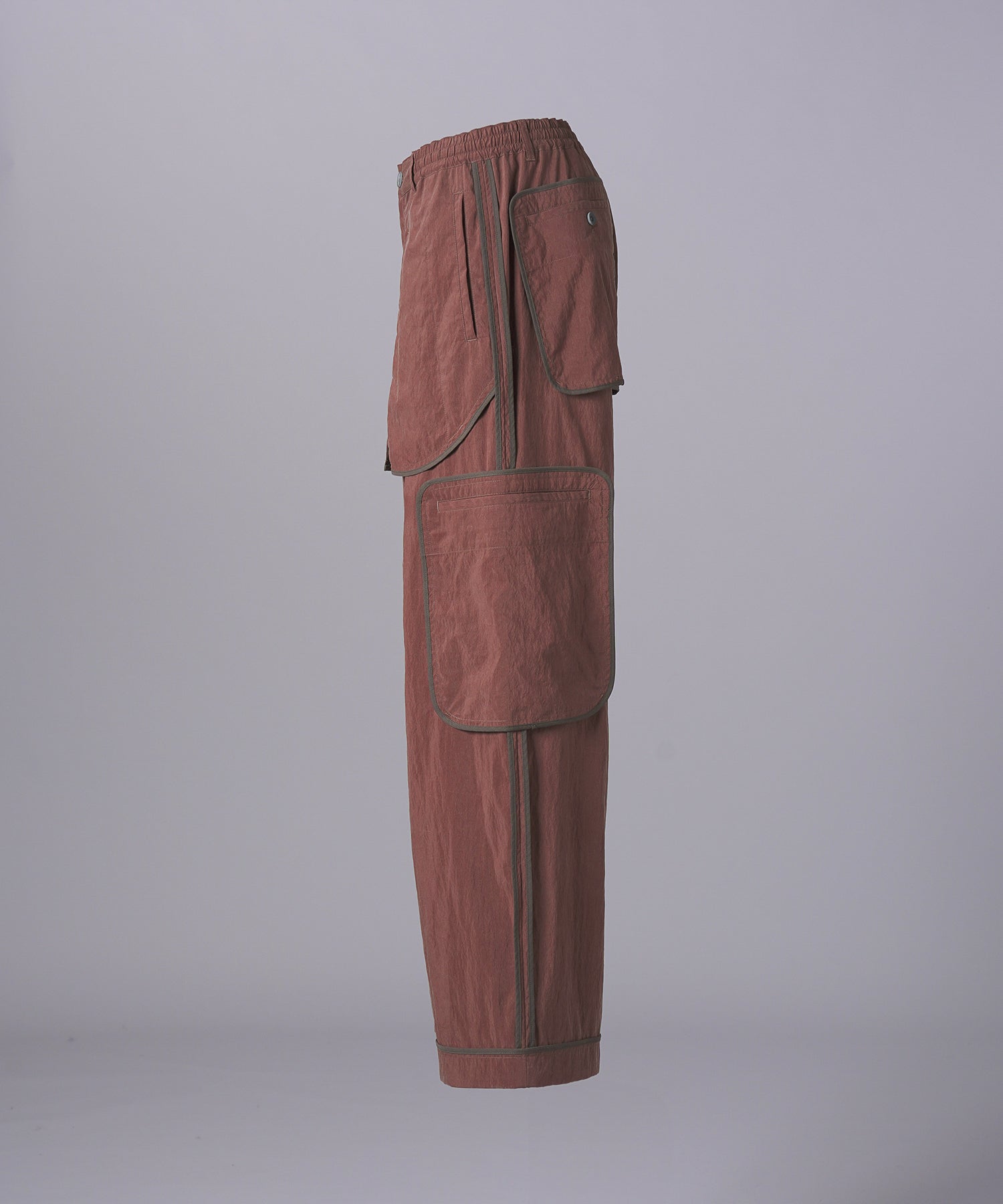 【26SS PRE-ORDER】Lyocell Nylon Washer Prime-Wide Inside-out Slacks
