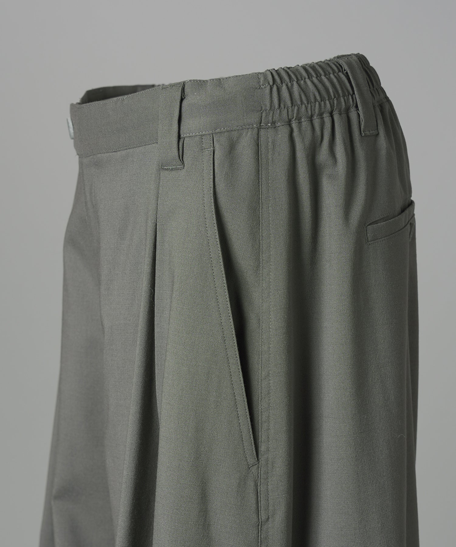 【26AW PRE-ORDER】One Tuck Prime-Wide Snow Slacks