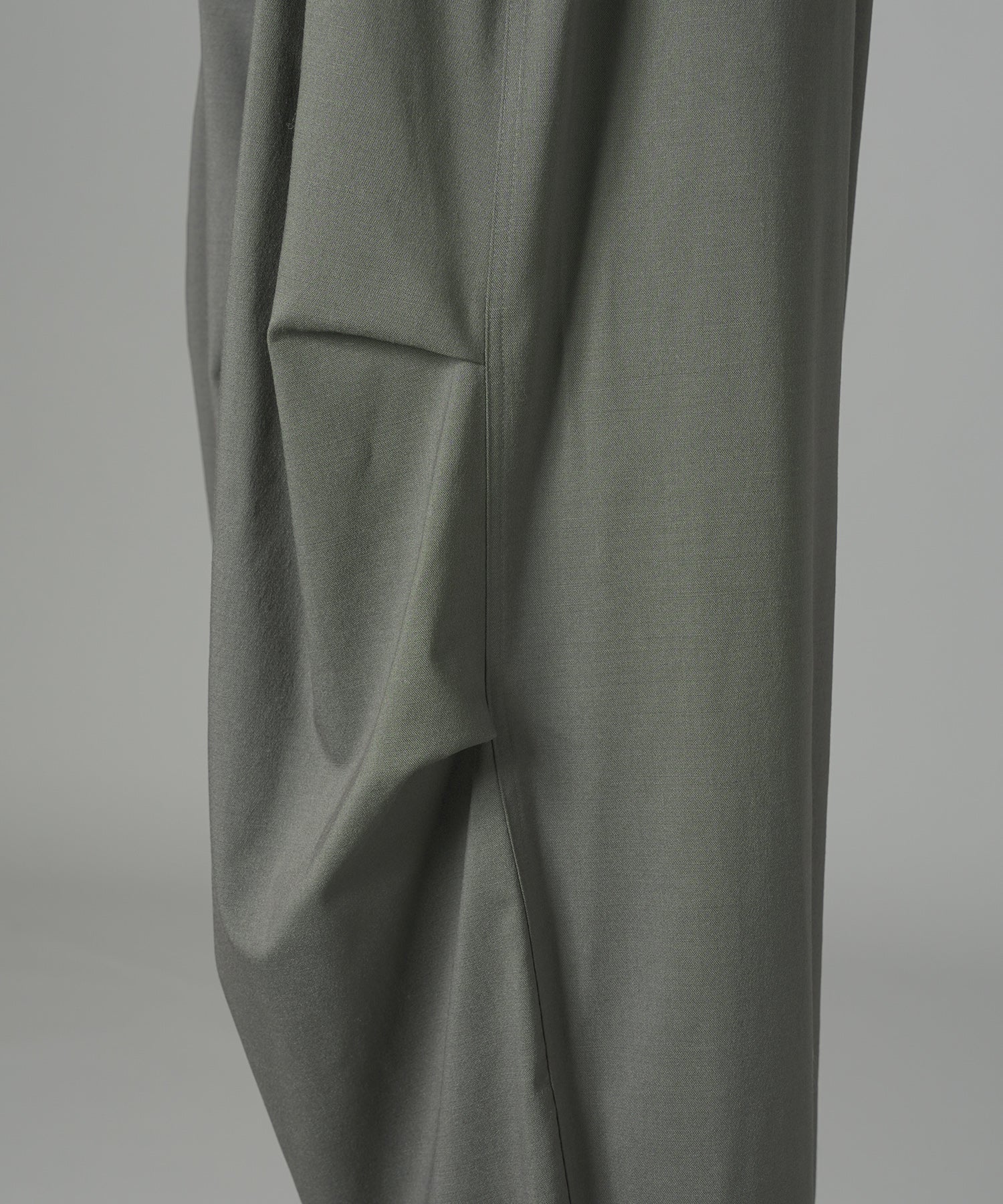 【26AW PRE-ORDER】One Tuck Prime-Wide Snow Slacks