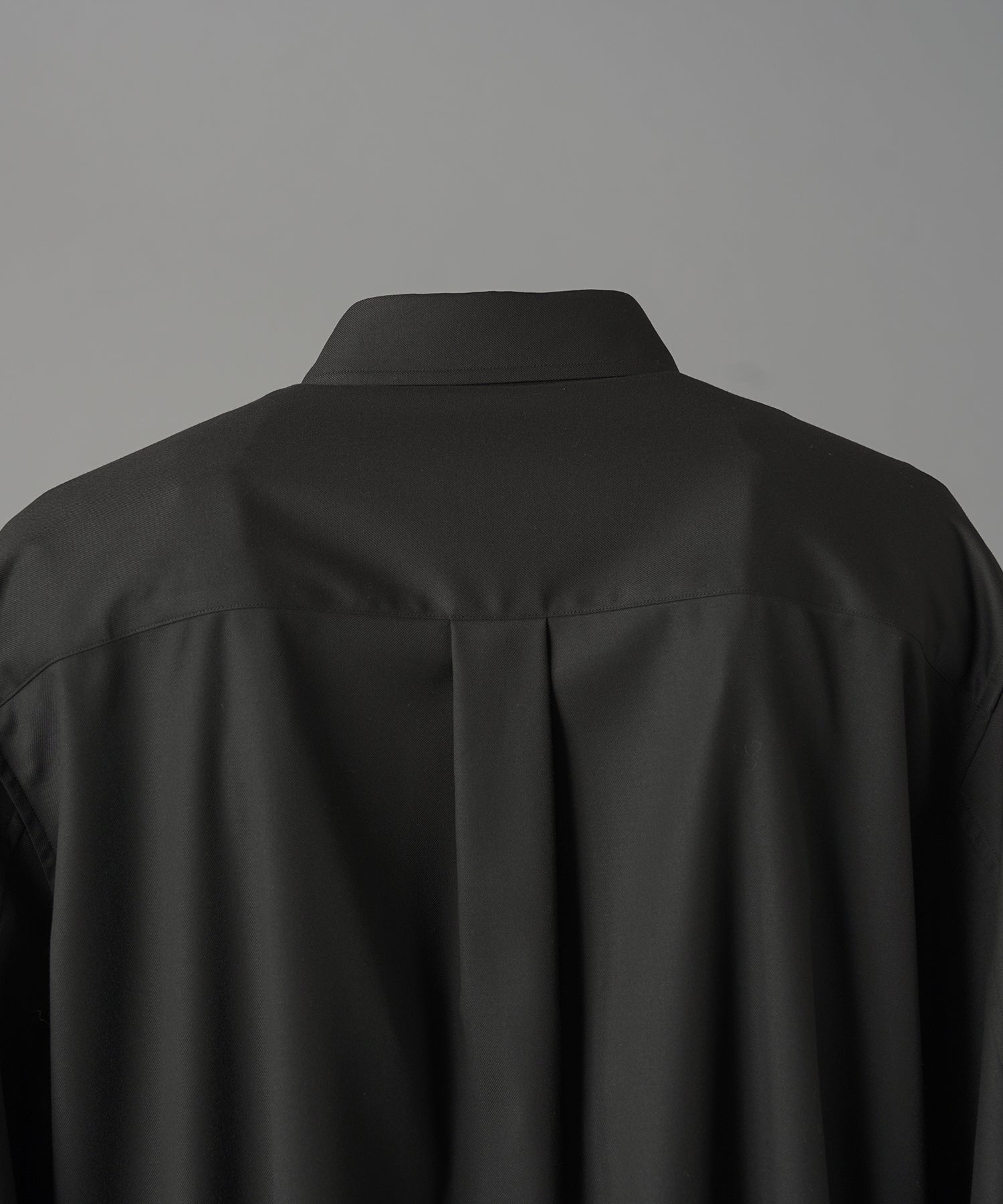 【26AW PRE-ORDER】TW Drapery Gabardine Prime-Over Ovoid Sleeve Shirt